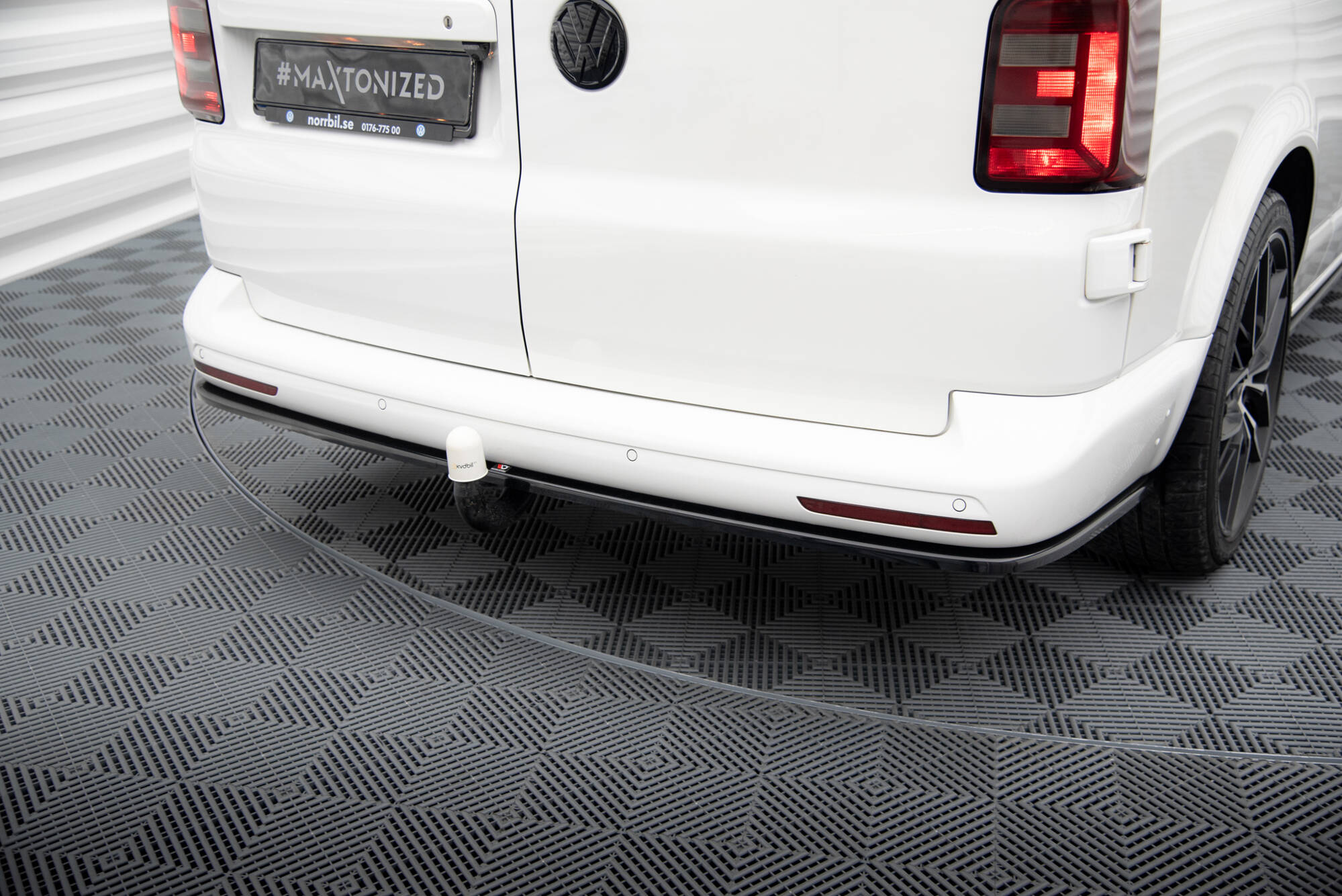 Rear Splitter Volkswagen T6.1 Long