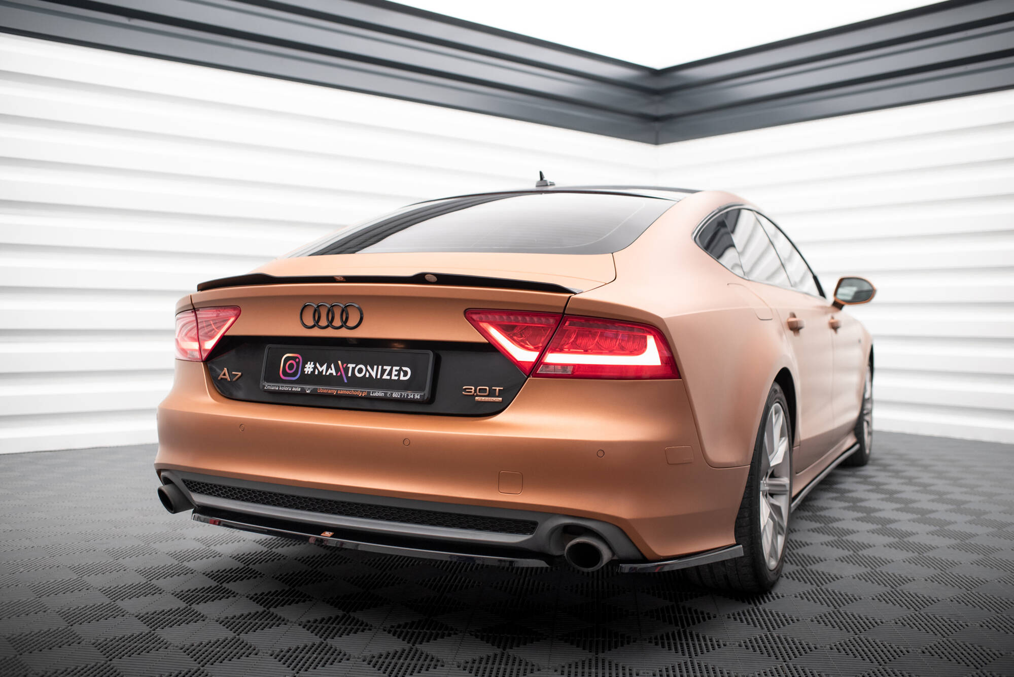 Rear Splitter for Audi A7 S-Line C7 - Image 3