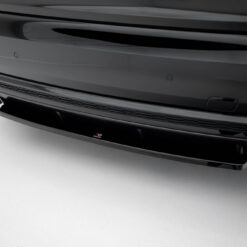 Alternative view of Rear Splitter for Audi S8 D5