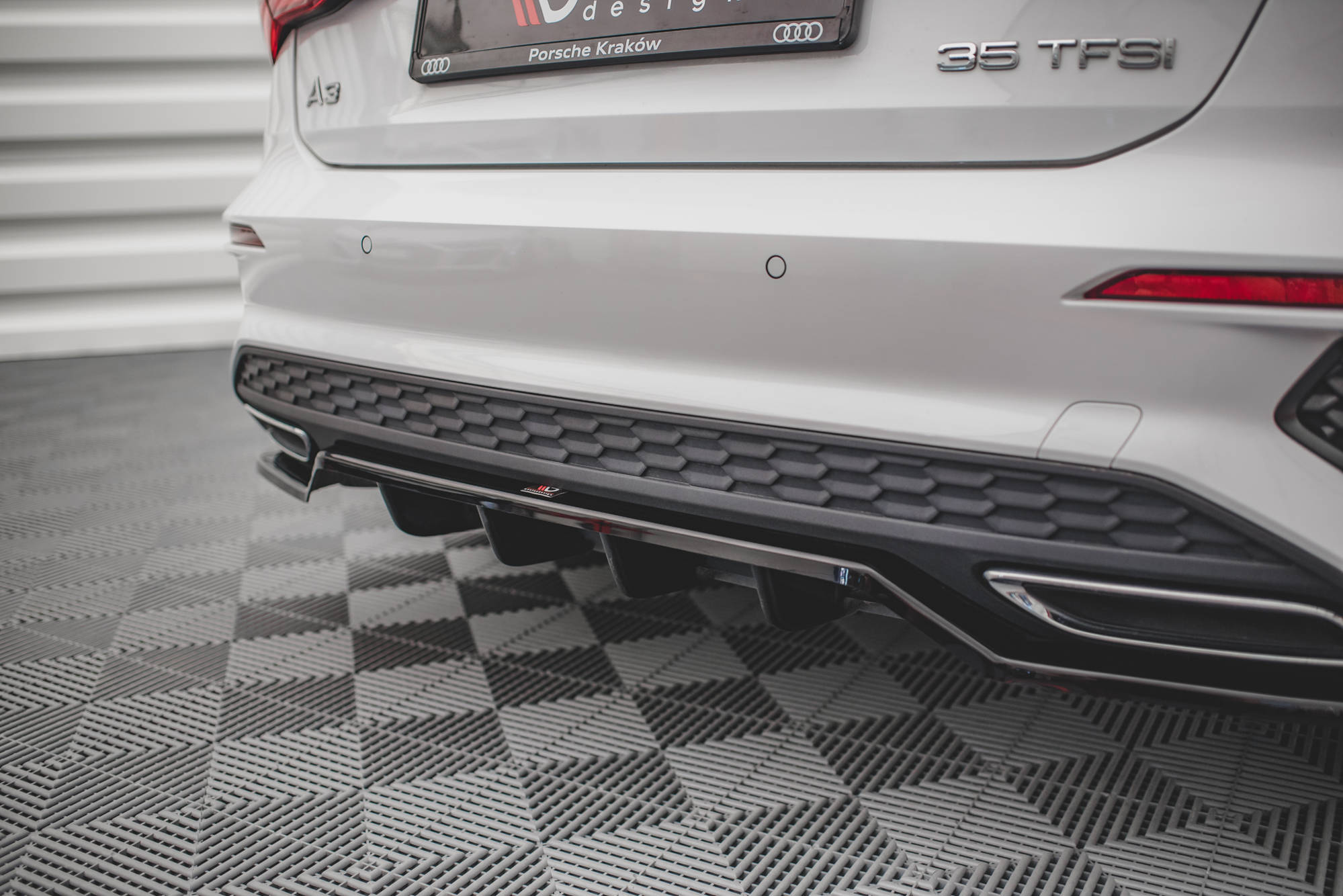 Rear Splitter (with vertical bars) Audi A3 S-Line Sportback 8Y - Image 2