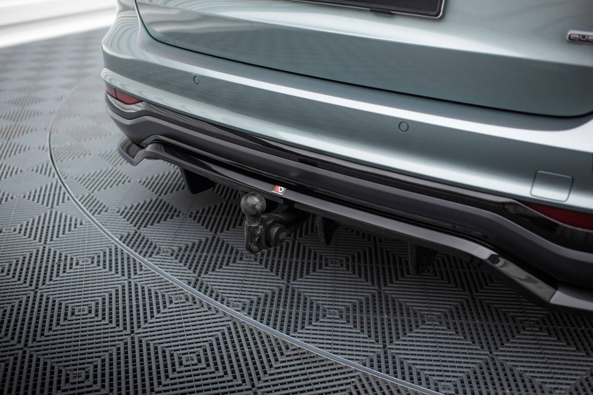 Rear Splitter (with vertical bars) Audi A6 Allroad C8 - Image 2