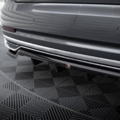 Alternative view of Rear Splitter (with vertical bars) Audi A8 D5