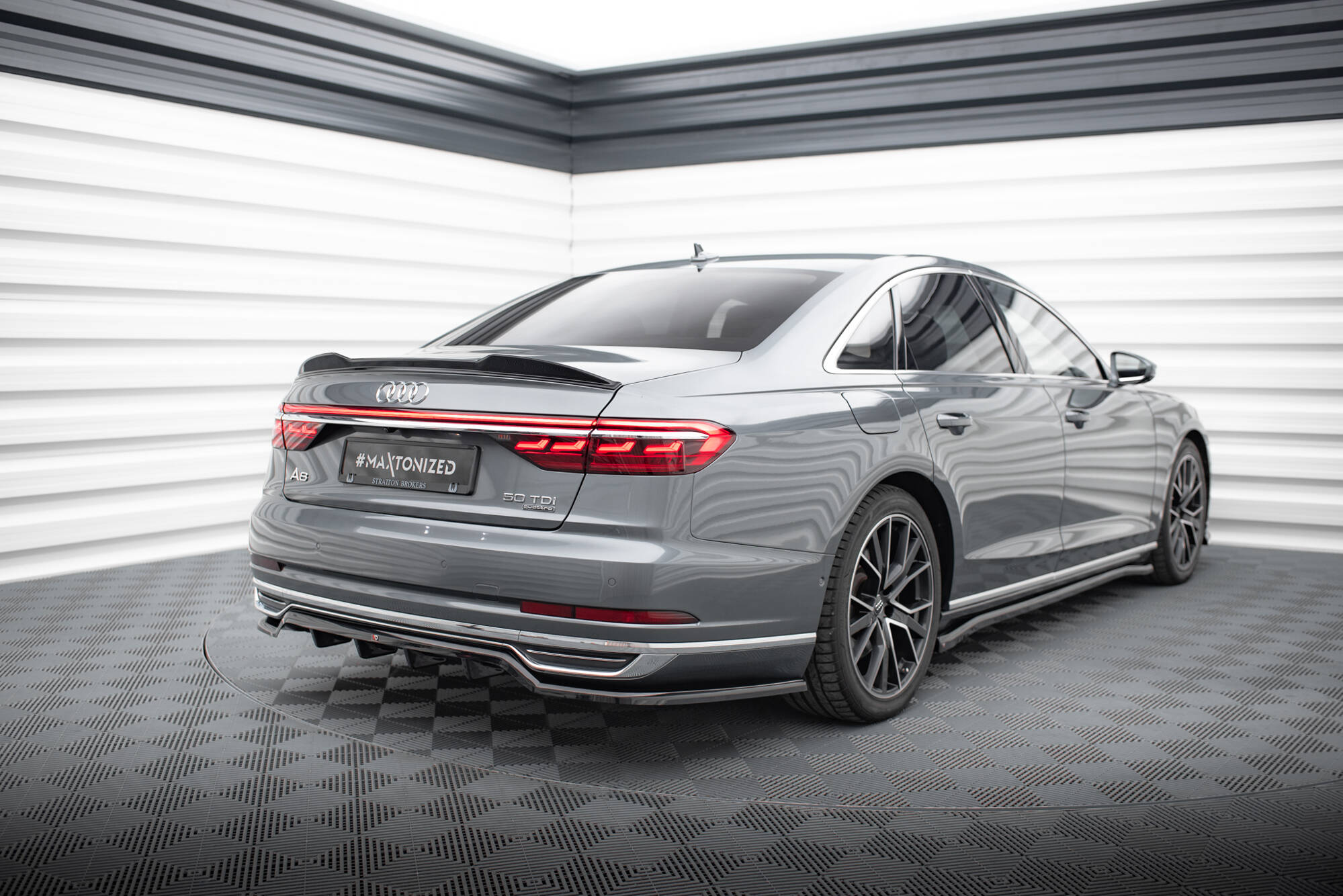 Rear Splitter (with vertical bars) Audi A8 D5 - Image 4