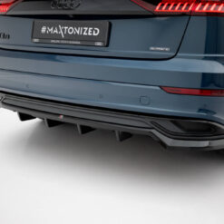 Alternative view of Rear Splitter (with vertical bars) Audi Q8 Mk1