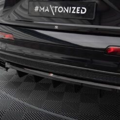 Alternative view of Rear Splitter (with vertical bars) Audi SQ7 Mk2
