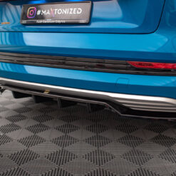 Alternative view of Rear Splitter (with vertical bars) Audi e-tron