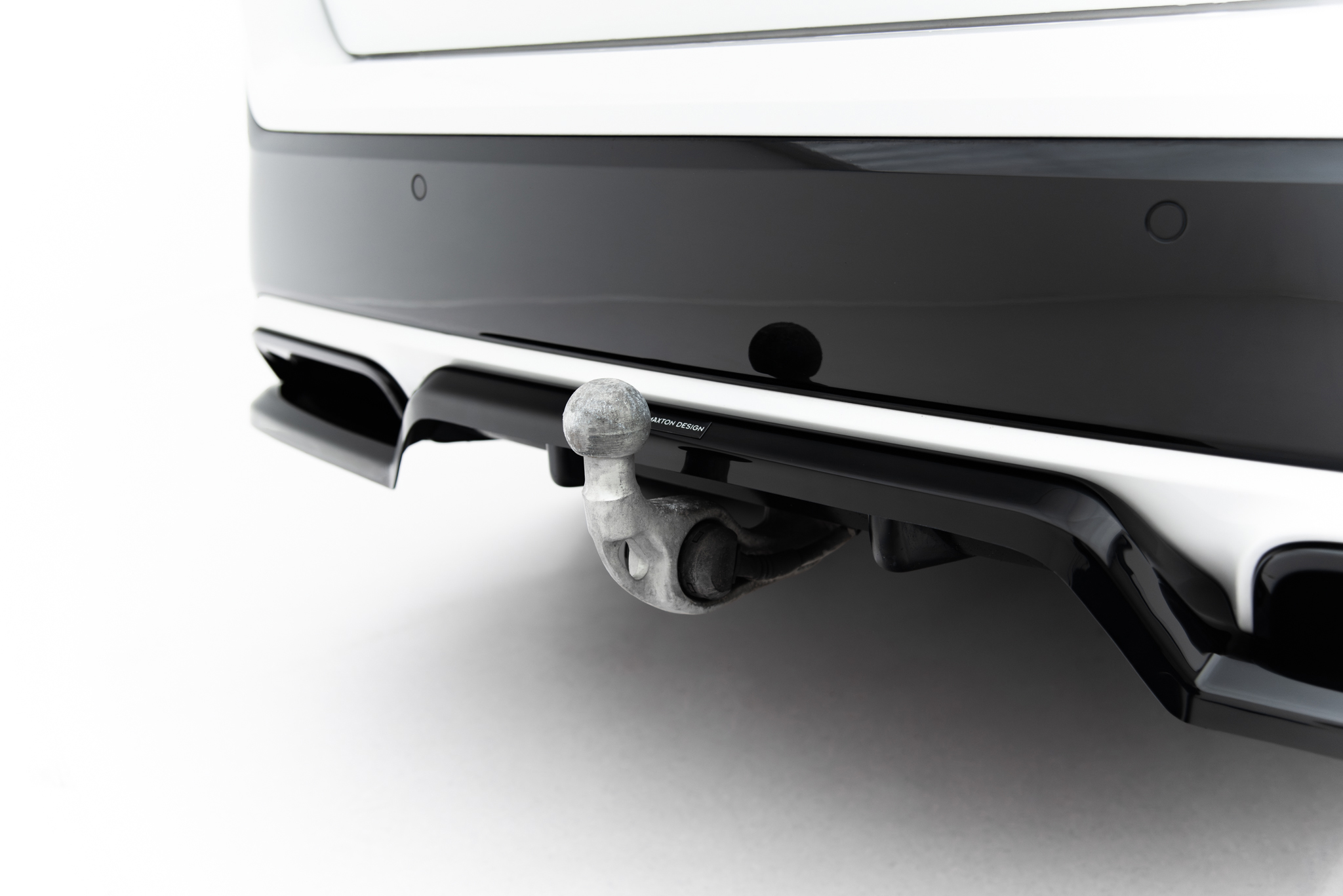 Rear Splitter (with vertical bars) BMW X1 M-Pack U11 - Image 7