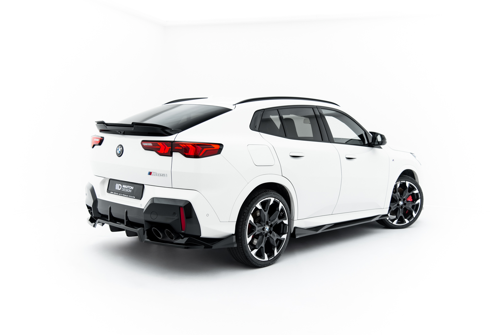 Rear Splitter (with vertical bars) BMW X2 M35i U10 - Image 6