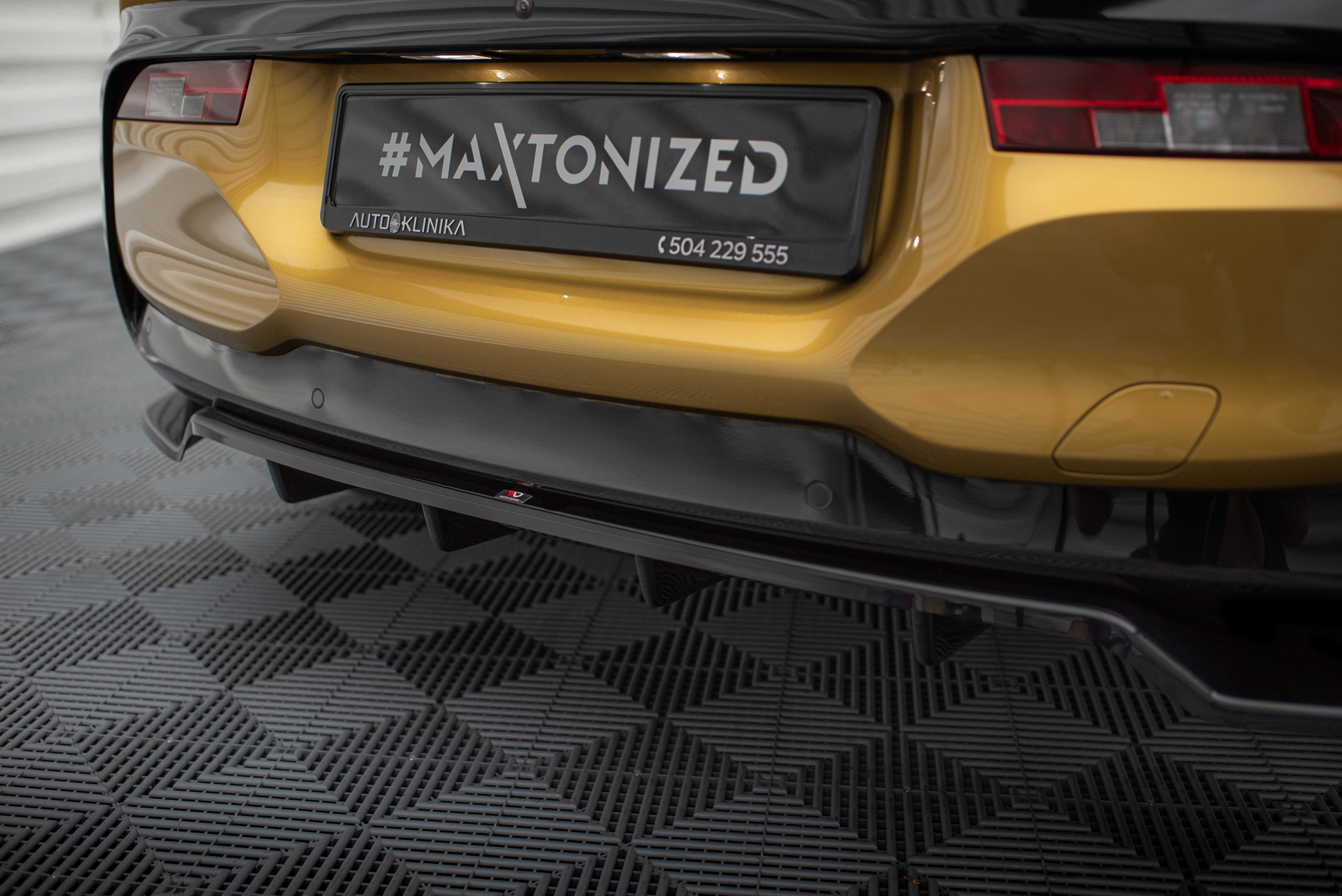 Rear Splitter (with vertical bars) BMW i3 S Mk1 Facelift - Image 3