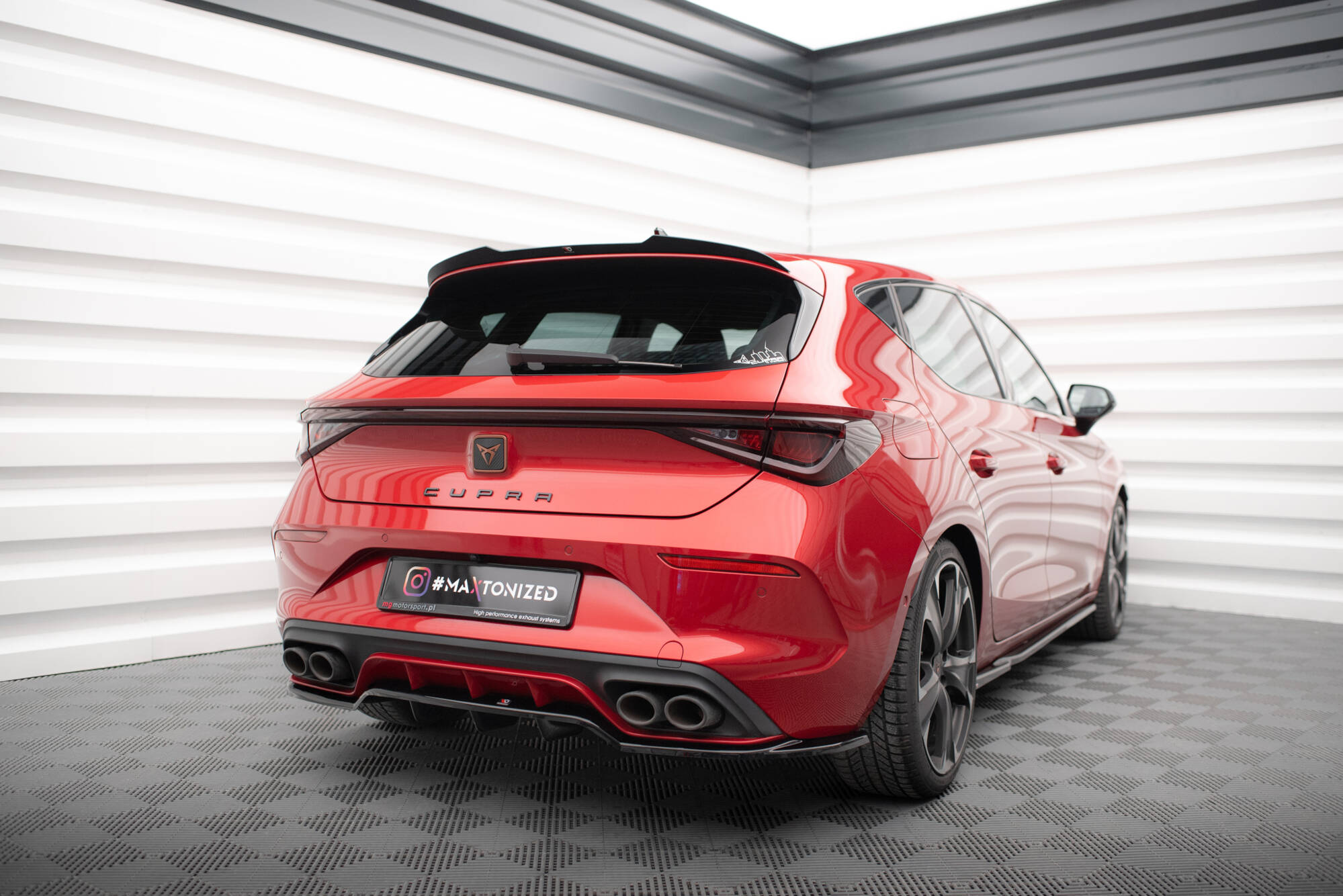 Rear Splitter (with vertical bars) Cupra Leon Hatchback Mk1 - Image 2