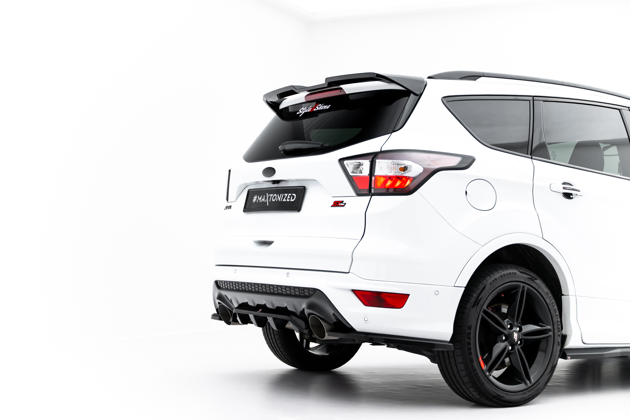 Rear Splitter (with vertical bars) Ford Kuga ST-Line Mk2 Facelift - Image 3