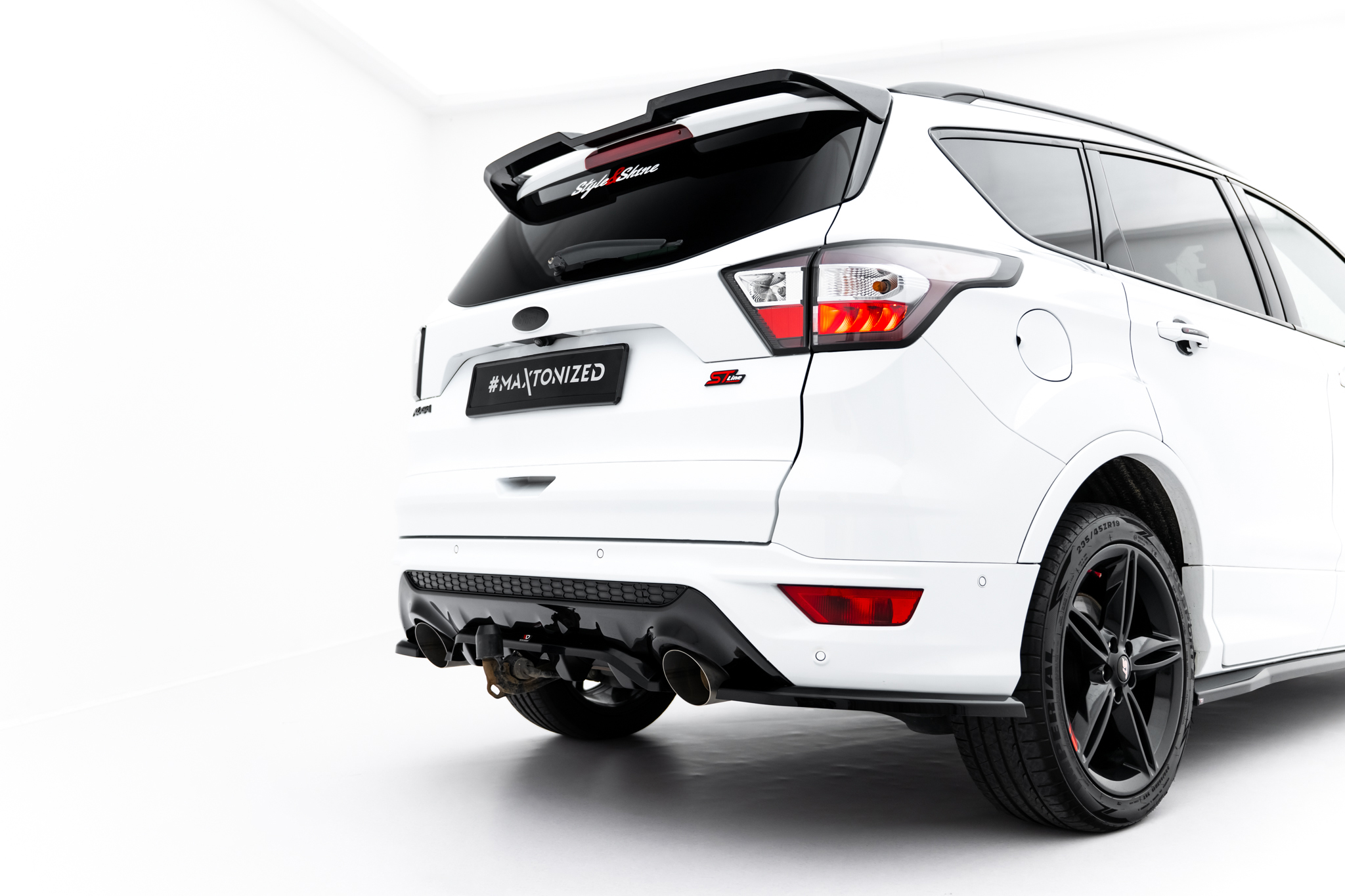 Rear Splitter (with vertical bars) Ford Kuga ST-Line Mk2 Facelift - Image 6