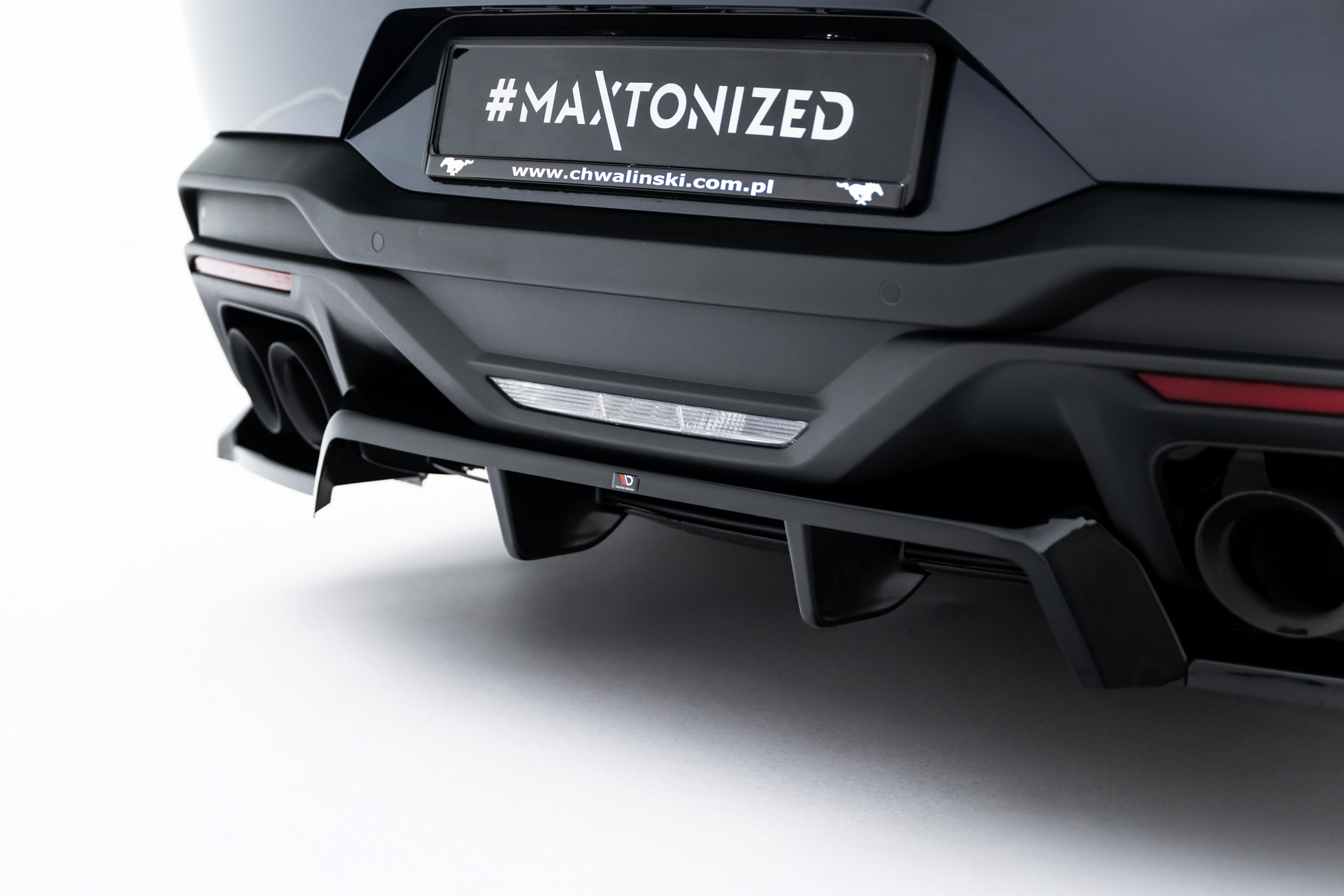 Rear Splitter (with vertical bars) Ford Mustang Dark Horse Mk7 - Image 2