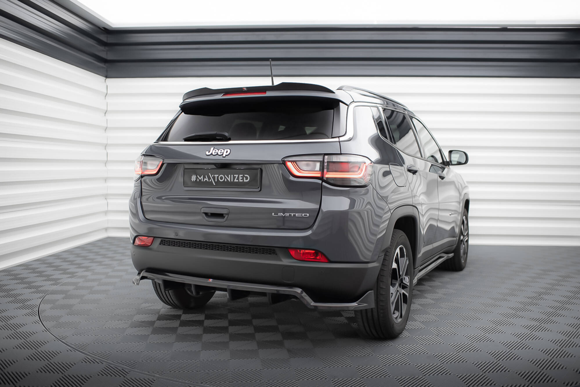 Rear Splitter (with vertical bars) Jeep Compass Limited Mk2 Facelift - Image 2