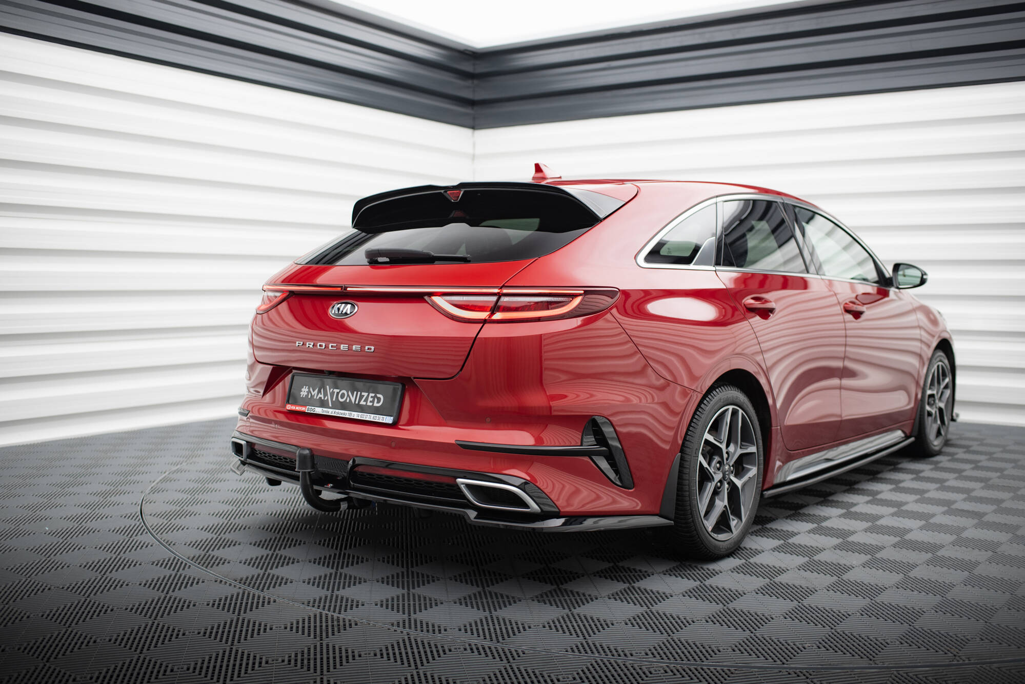 Rear Splitter (with vertical bars) Kia ProCeed GT-Line Mk1 - Image 4