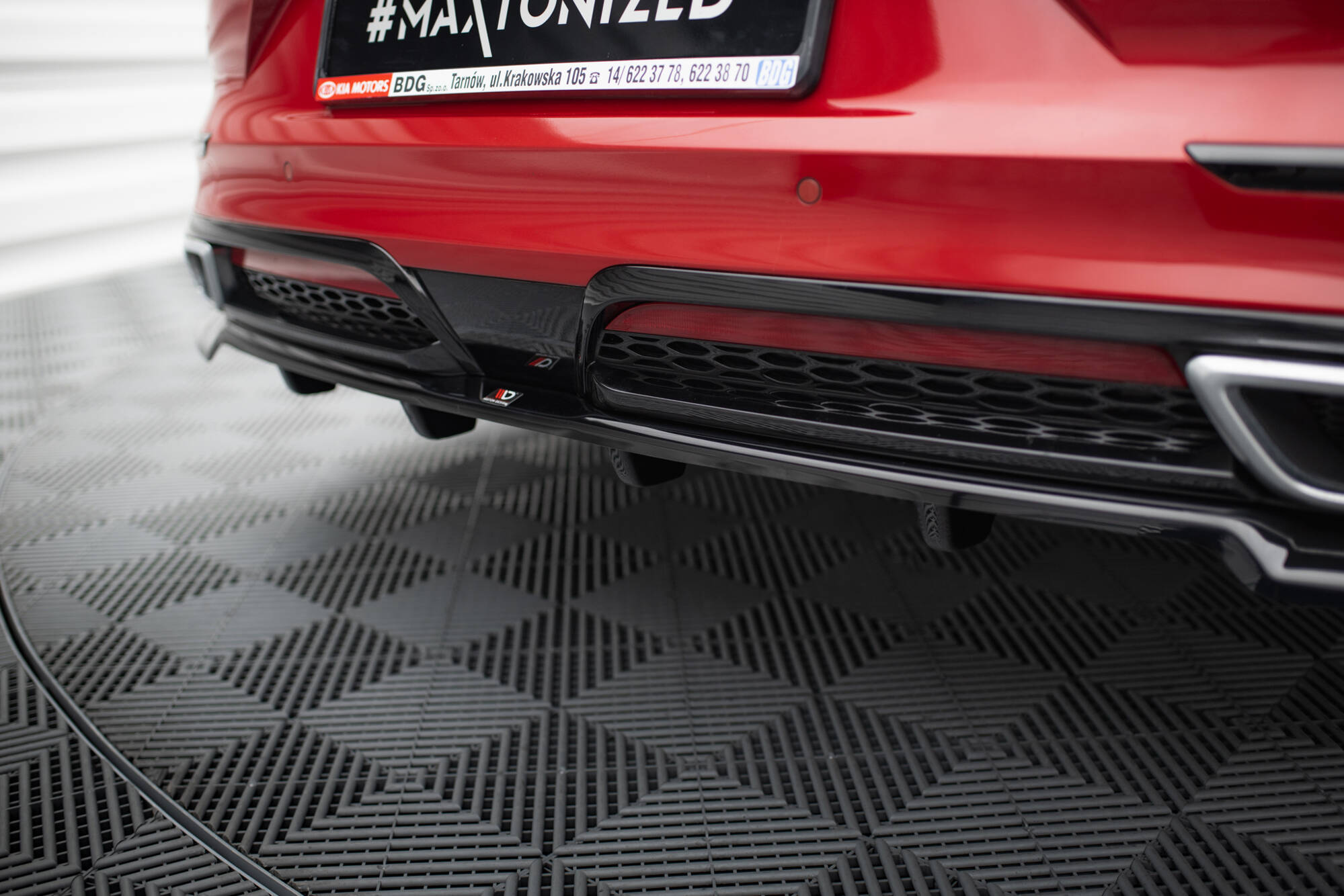 Rear Splitter (with vertical bars) Kia ProCeed GT-Line Mk1 - Image 6