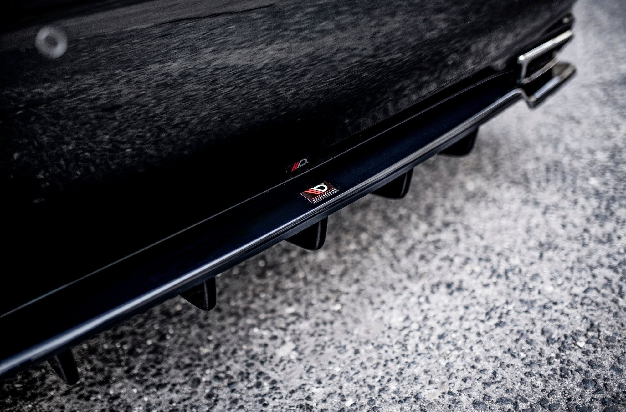 Rear Splitter (with vertical bars) Leuxs LS Mk4 Facelift - Image 3