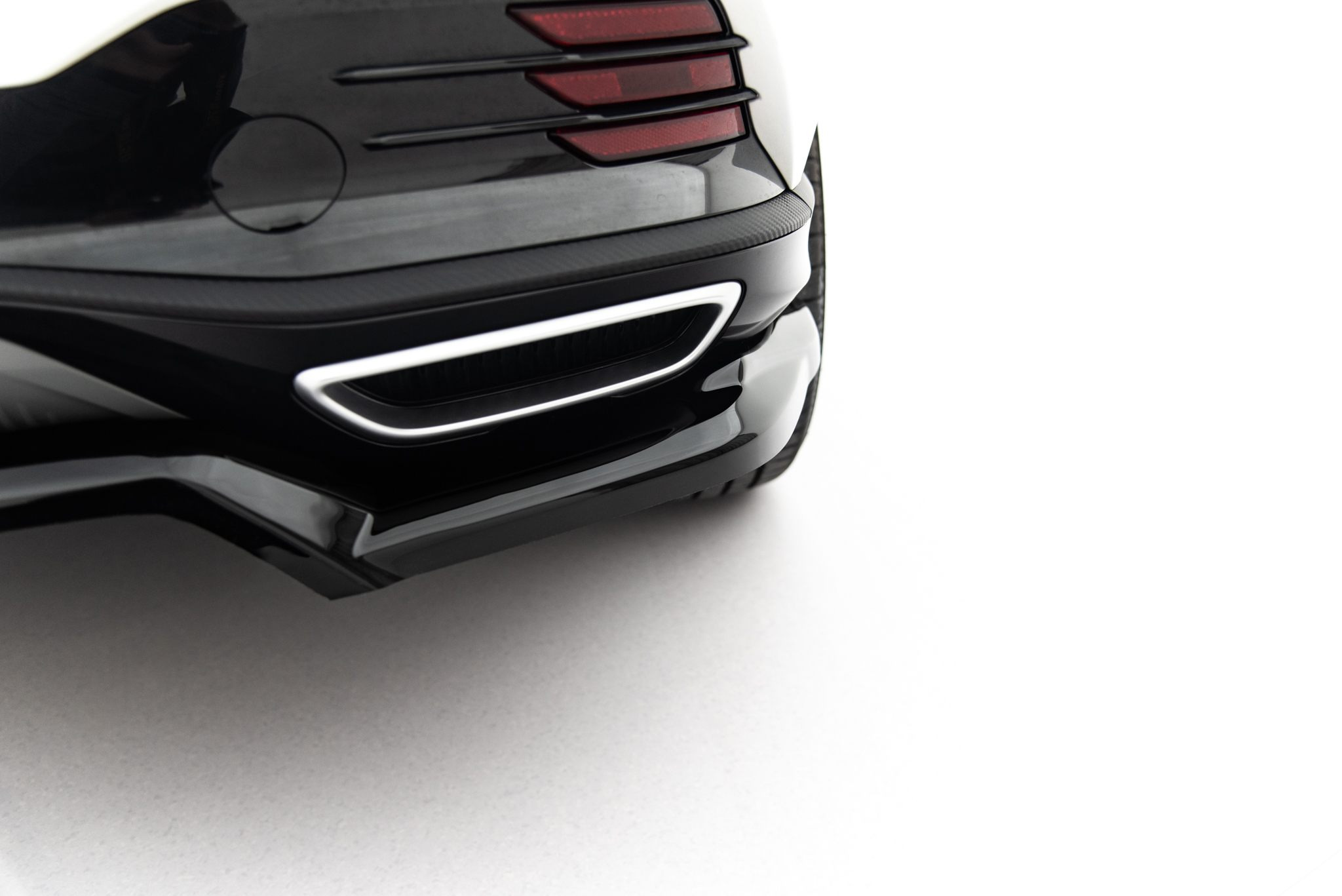 Rear Splitter (with vertical bars) MG HS Mk2 - Image 4