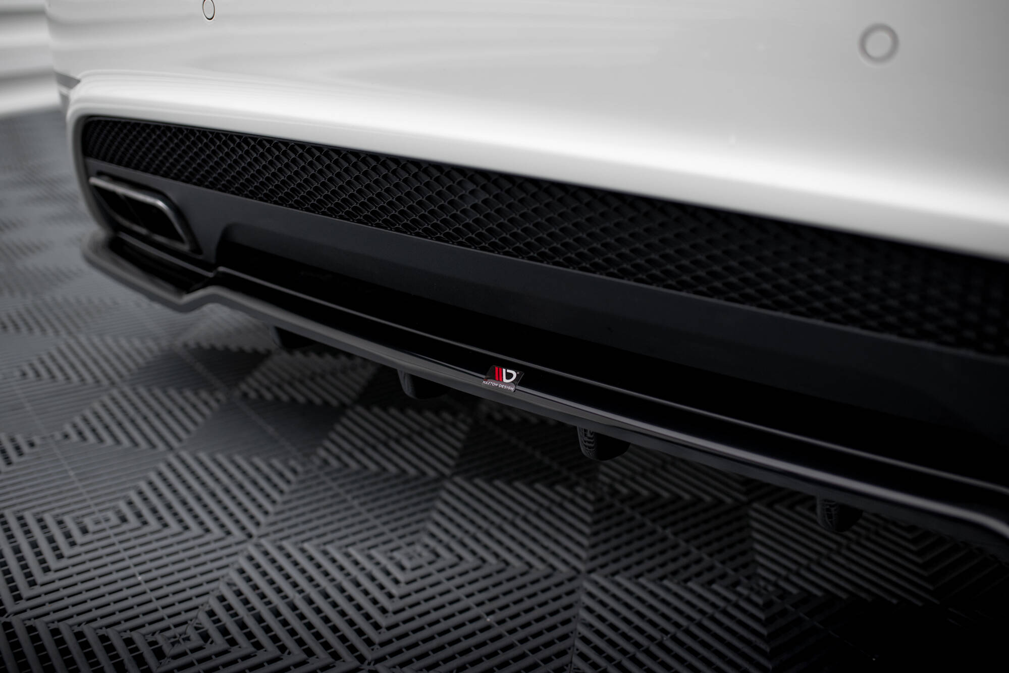 Rear Splitter (with vertical bars) Mercedes-Benz A45 AMG W176 - Image 3