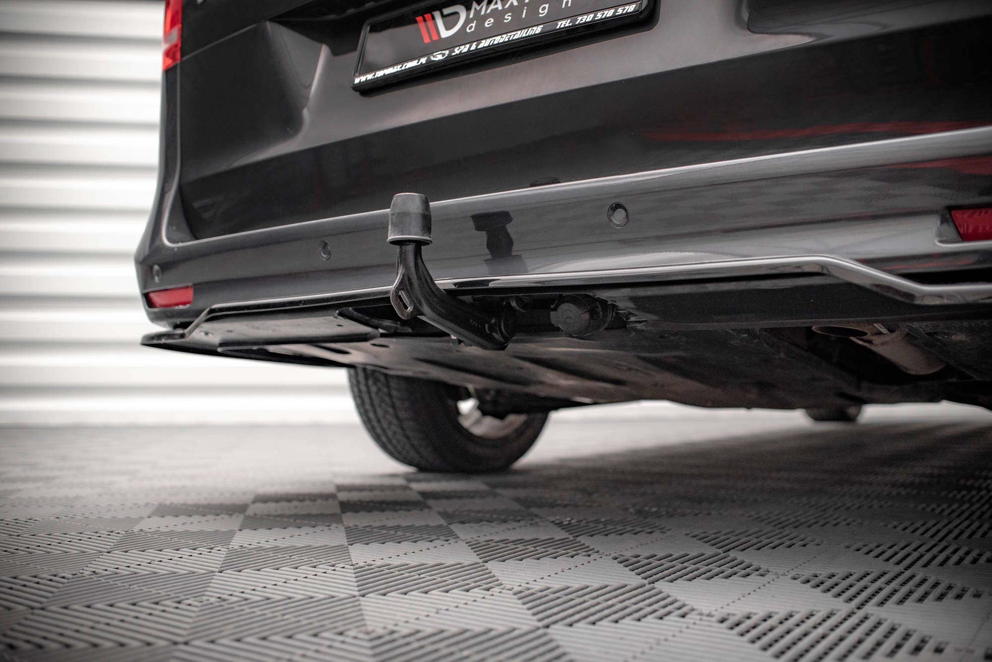 Rear Splitter (with vertical bars) Mercedes-Benz V-Class AMG-Line W447 Facelift - Image 3