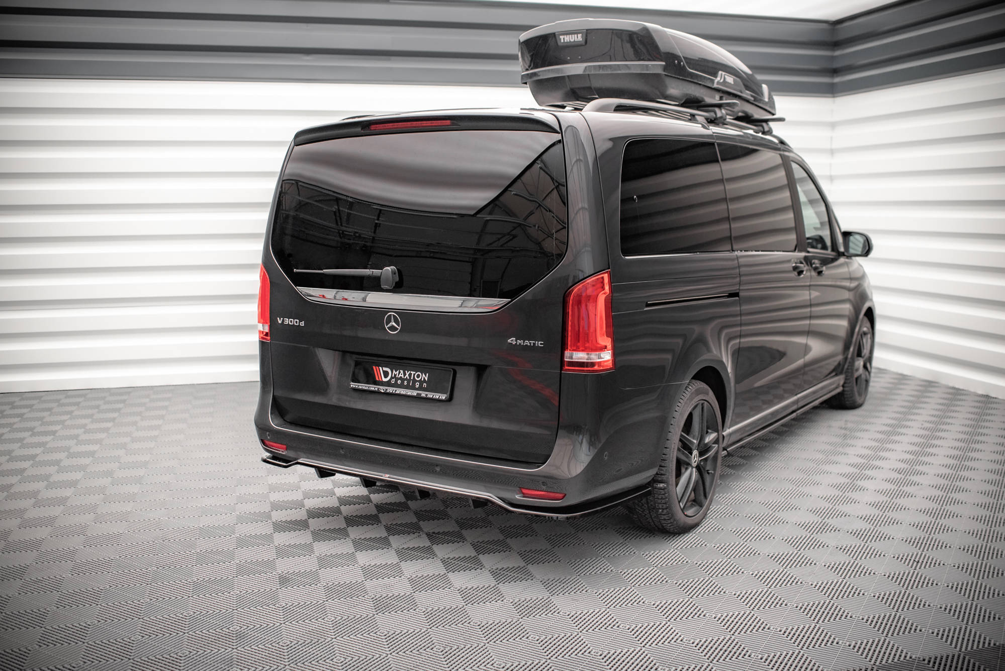 Rear Splitter (with vertical bars) Mercedes-Benz V-Class AMG-Line W447 Facelift - Image 4