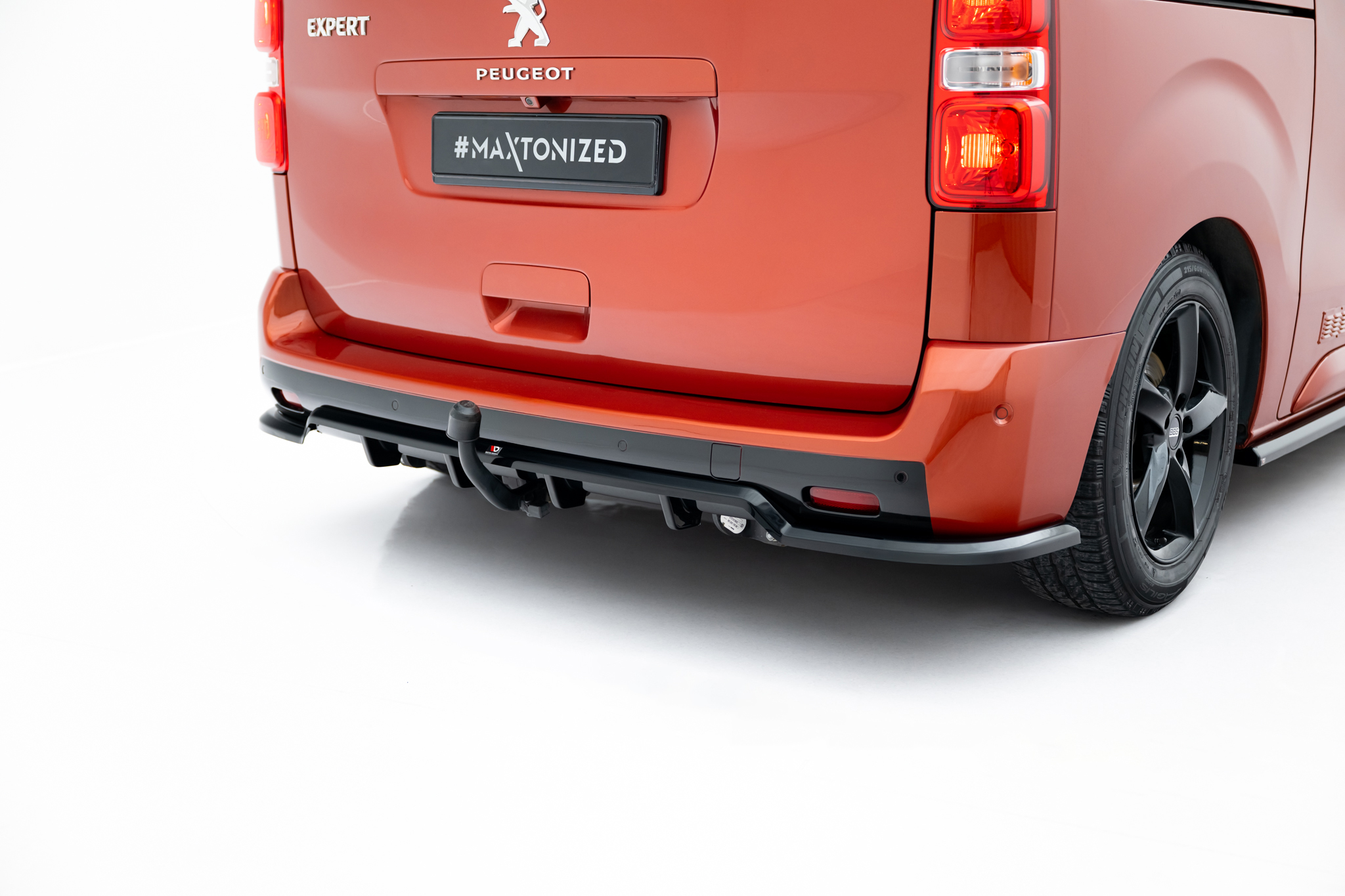 Rear Splitter (with vertical bars) Peugeot Expert Mk3 - Image 3