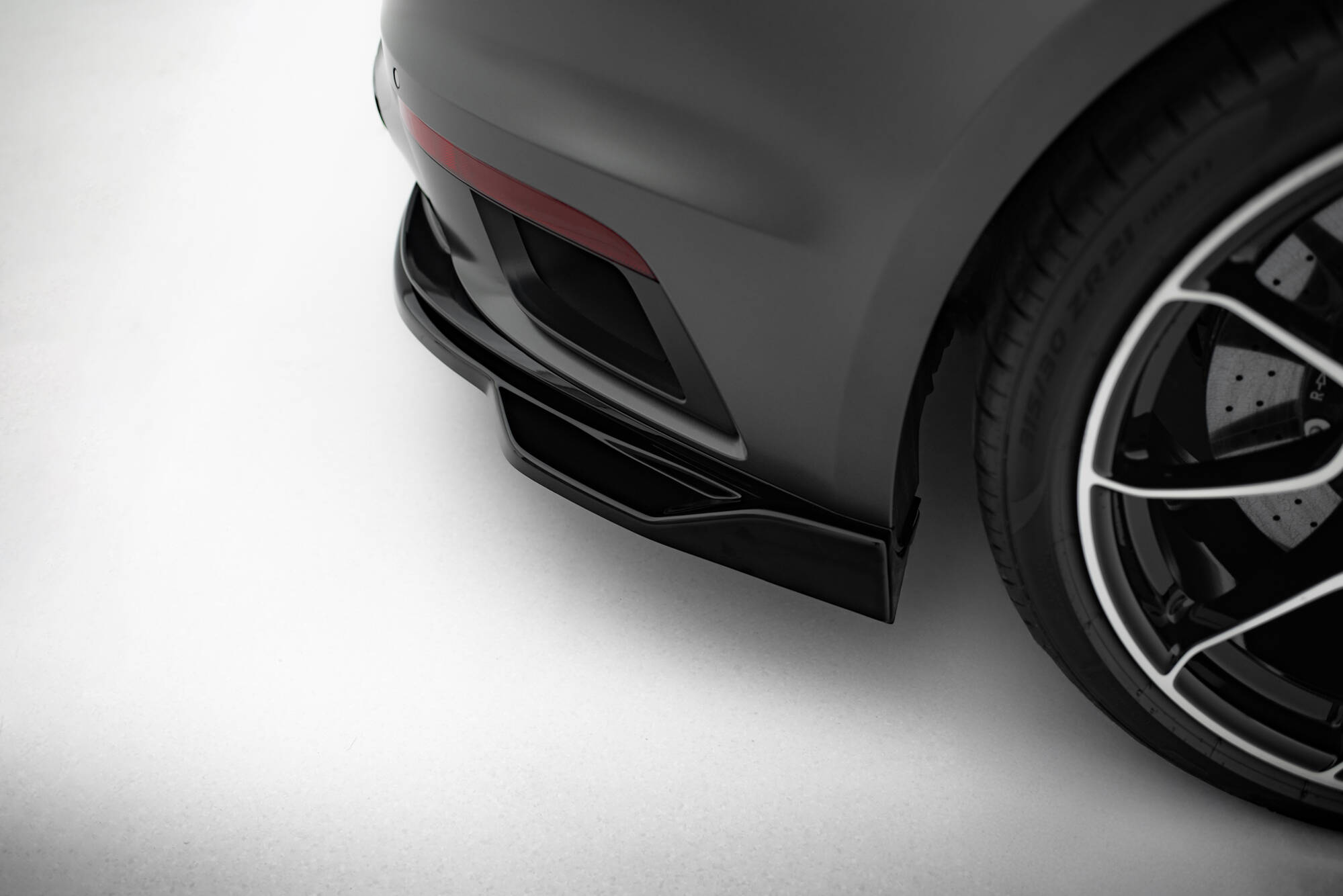 Rear Splitter (with vertical bars) Porsche 911 Turbo S Sport Package 992 - Image 4