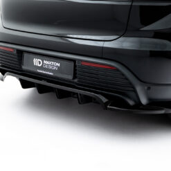 Alternative view of Rear Splitter (with vertical bars) Porsche Macan EV Mk1