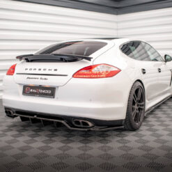 Alternative view of Rear Splitter (with vertical bars) Porsche Panamera Turbo 970