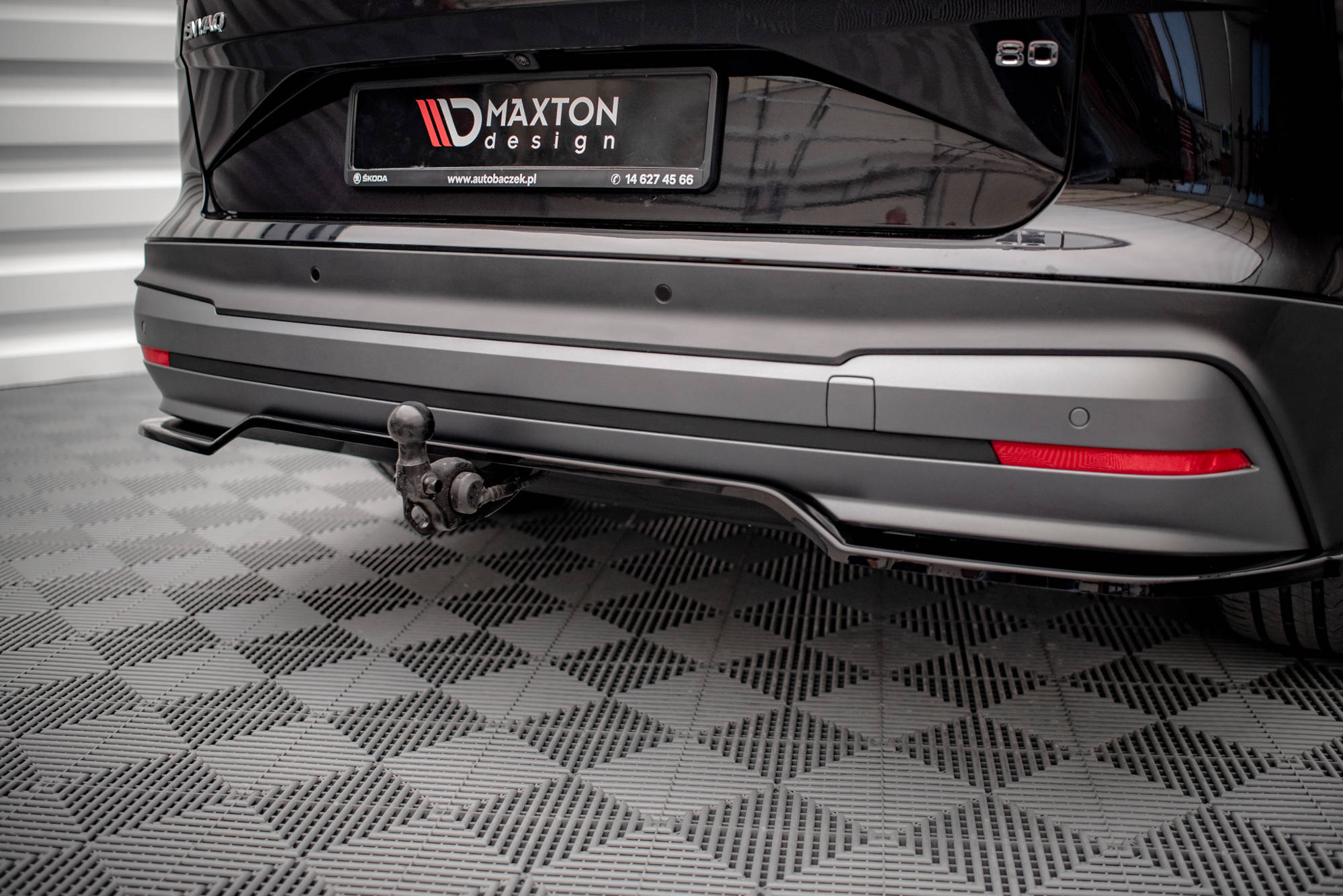 Rear Splitter (with vertical bars) Skoda Enyaq iV - Image 3