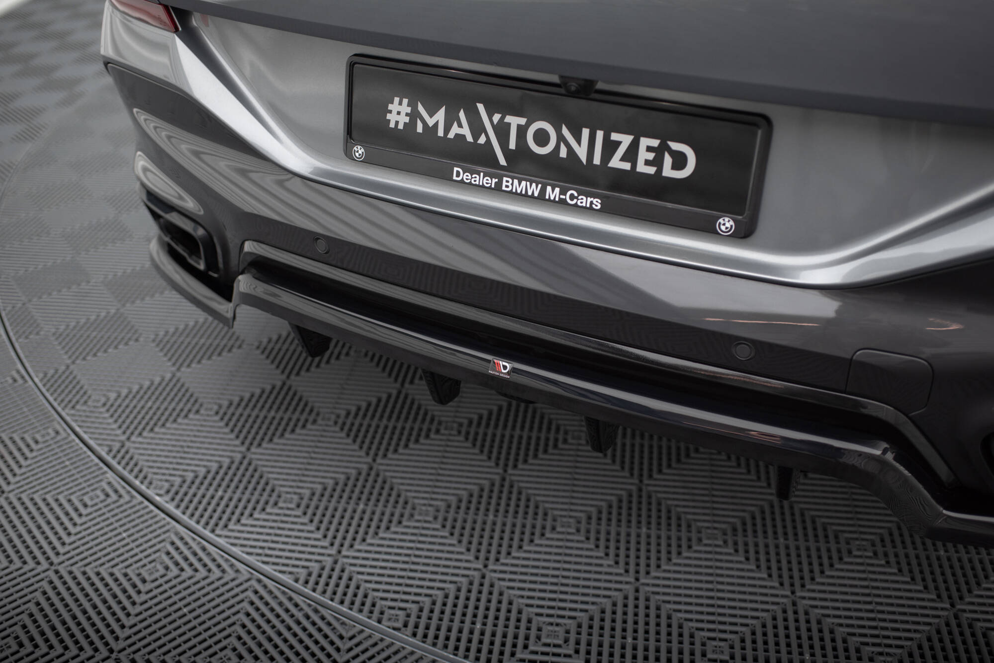 Rear Splitter (with vertical bars) V.1 BMW X6 M-Pack G06 Facelift - Image 2