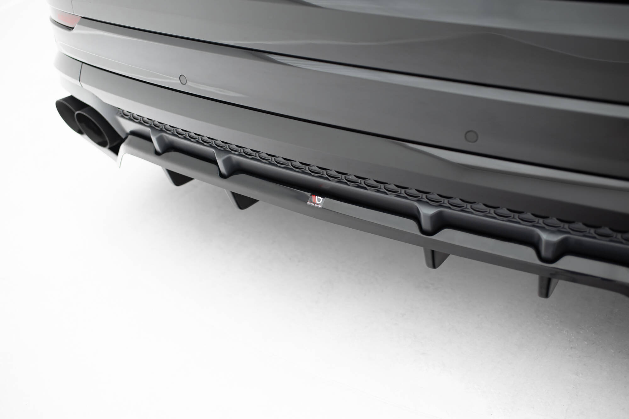 Rear Splitter (with vertical bars) V.2 Audi SQ8 / Q8 S-Line Mk1 Facelift - Image 6