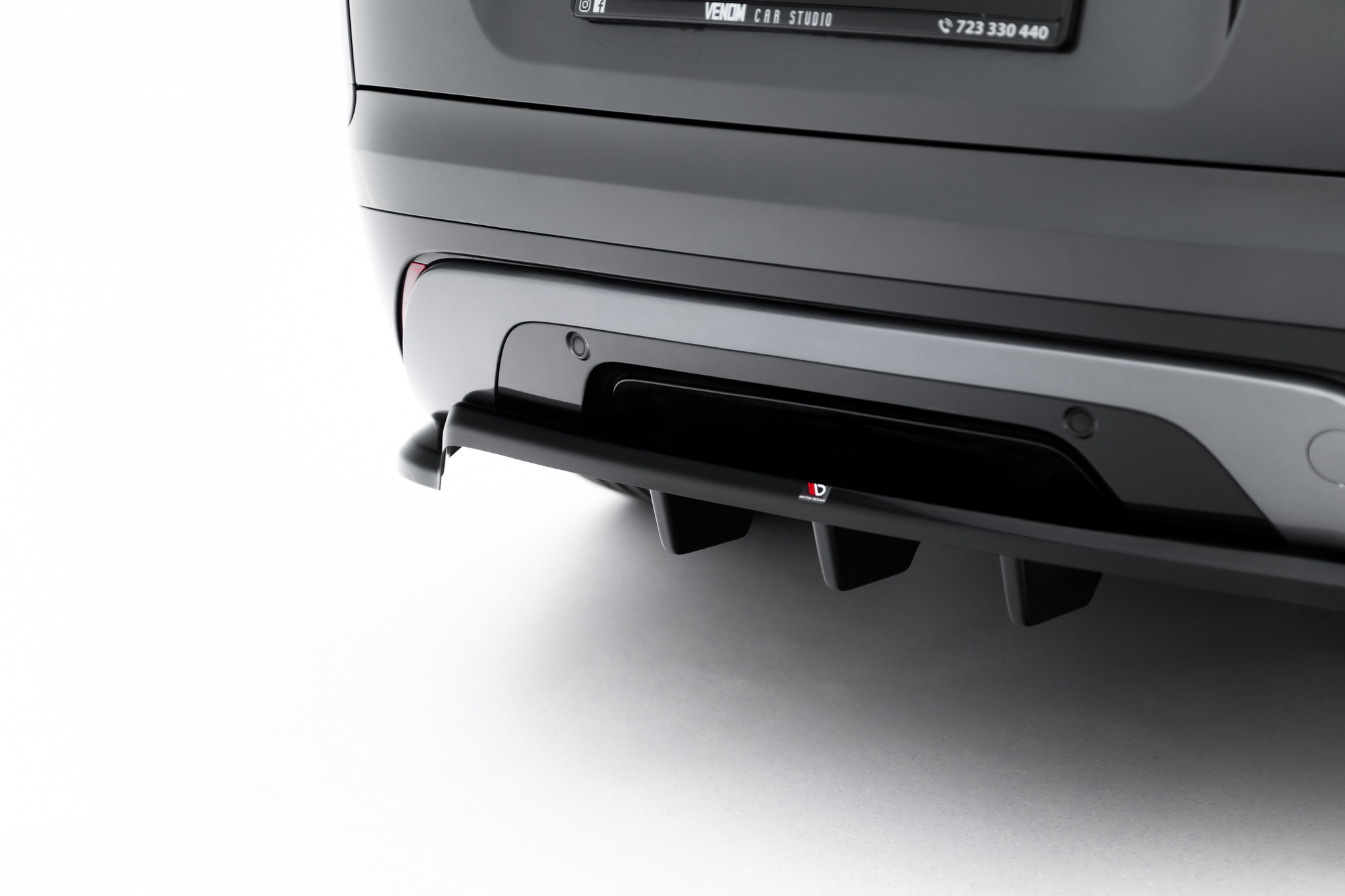 Rear Splitter (with vertical bars) V.2 Land Rover Range Rover Velar R-Dynamic Mk1 - Image 4