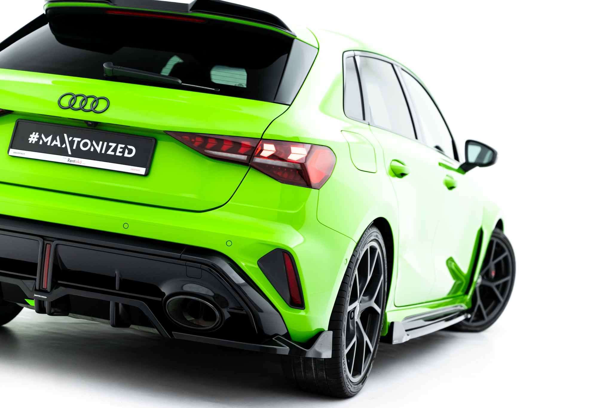 Rear Splitter (with vertical bars) V.3 Audi RS3 Sportback 8Y Facelift - Image 5