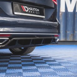 Alternative view of Rear Splitter (with vertical bars) Volkswagen Passat B8