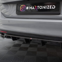 Alternative view of Rear Splitter (with vertical bars) Volkswagen Passat R-Line B8 Facelift