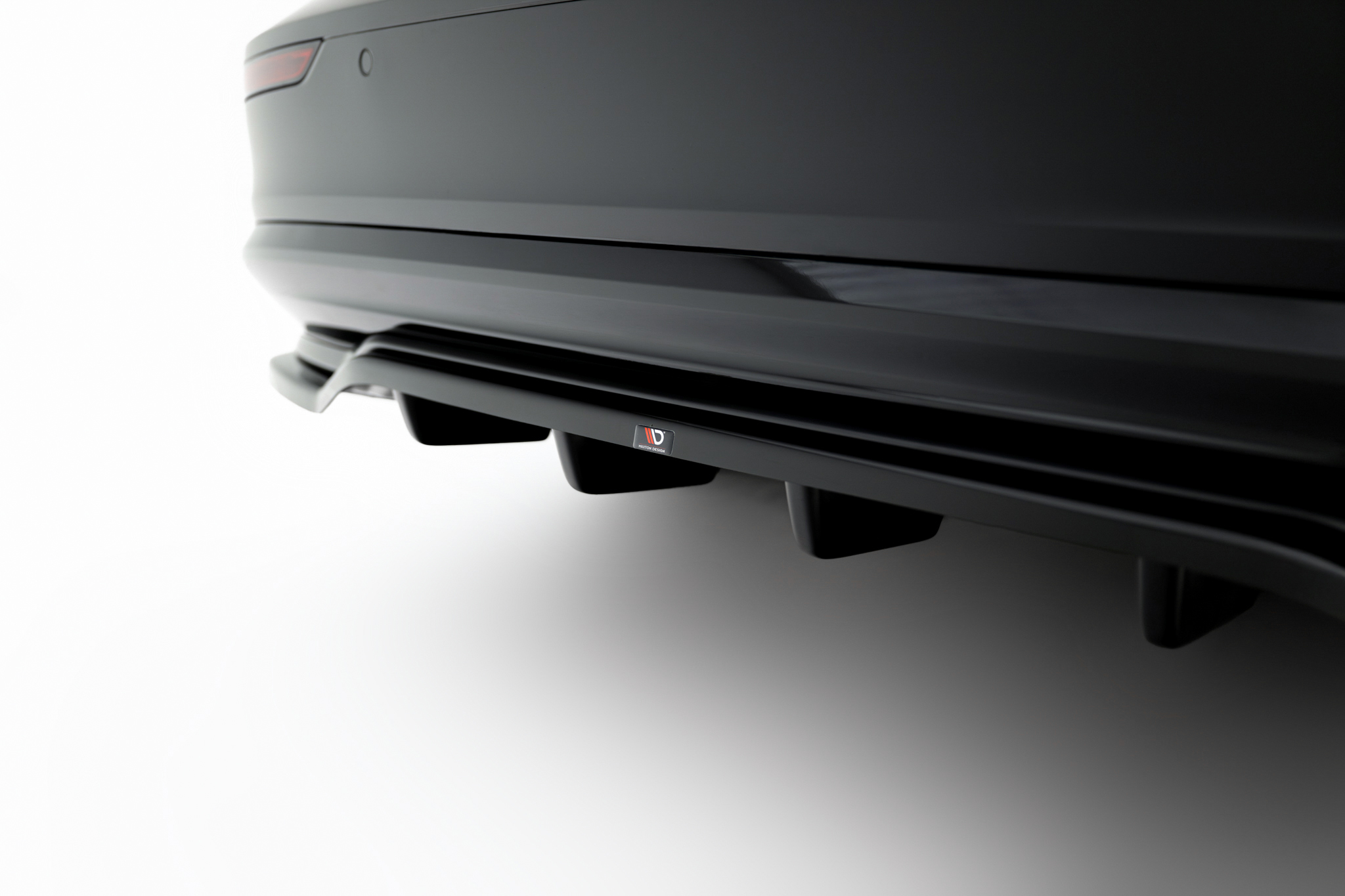 Rear Splitter (with vertical bars) Volvo S60/V60 R-Design Mk3 - Image 3