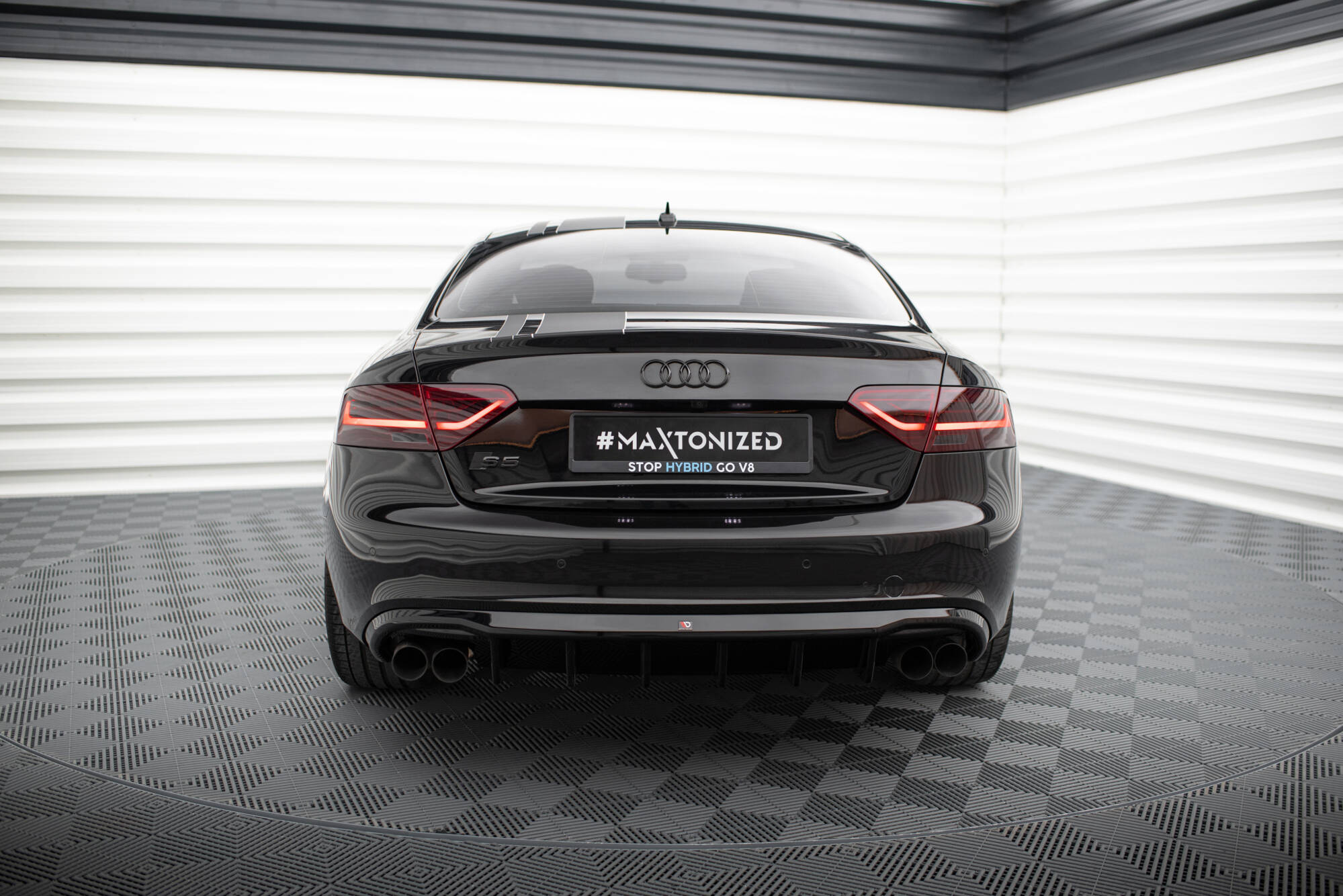 Rear Valance Audi S5 Coupe / Cabrio S-Line 8T - Image 2