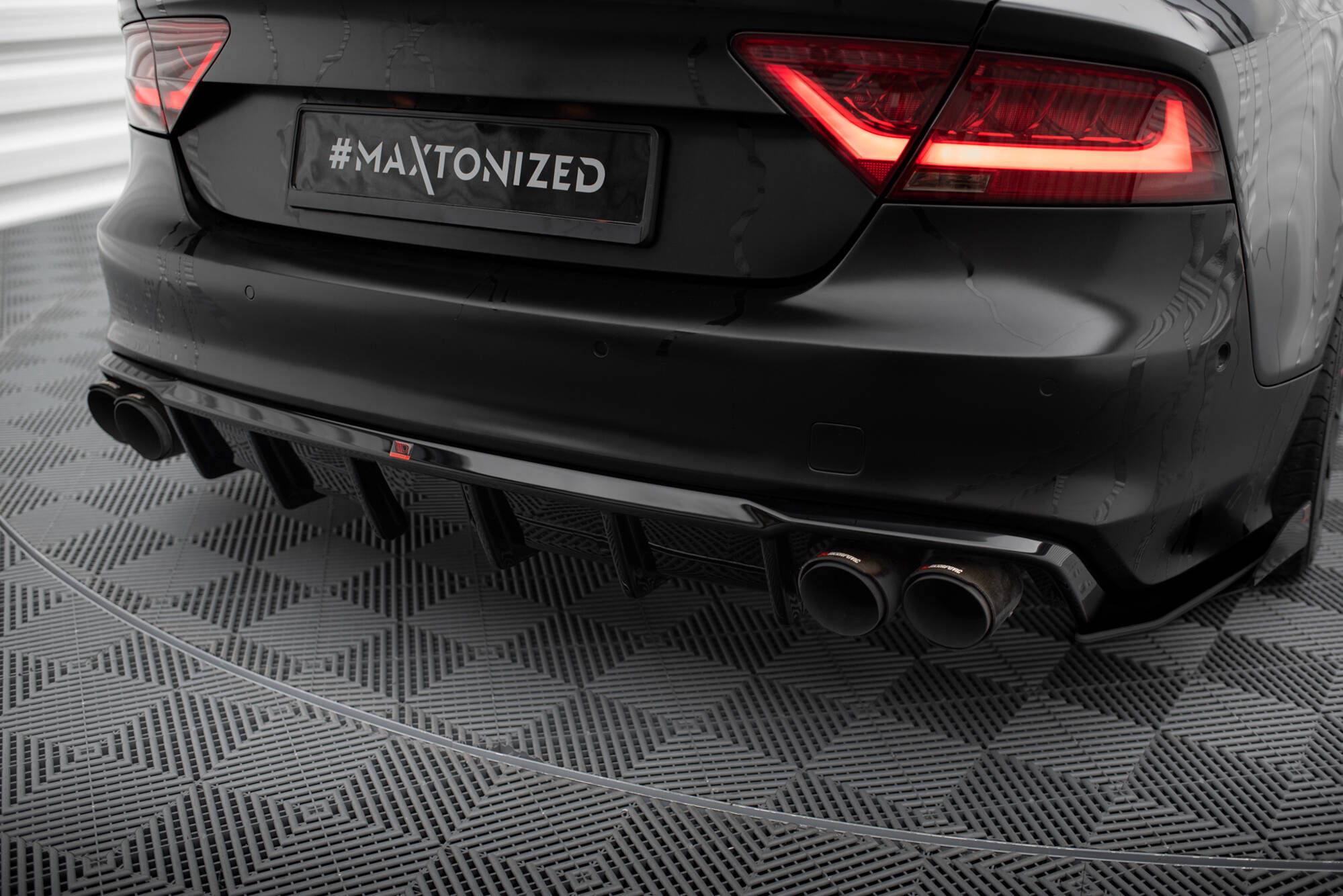 Rear Valance Audi S7 C7 - Image 2