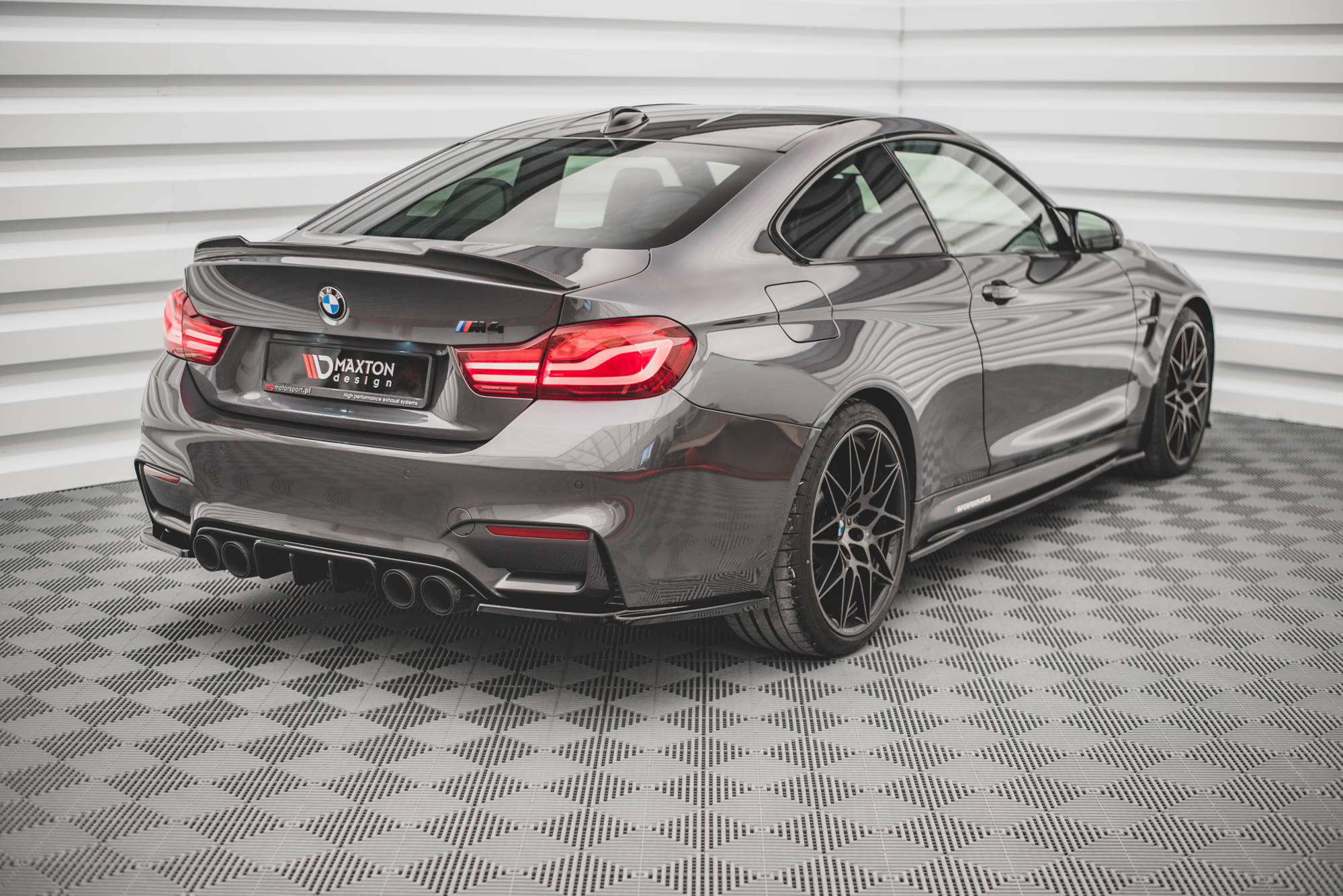 Rear Valance BMW M4 F82 - Image 2