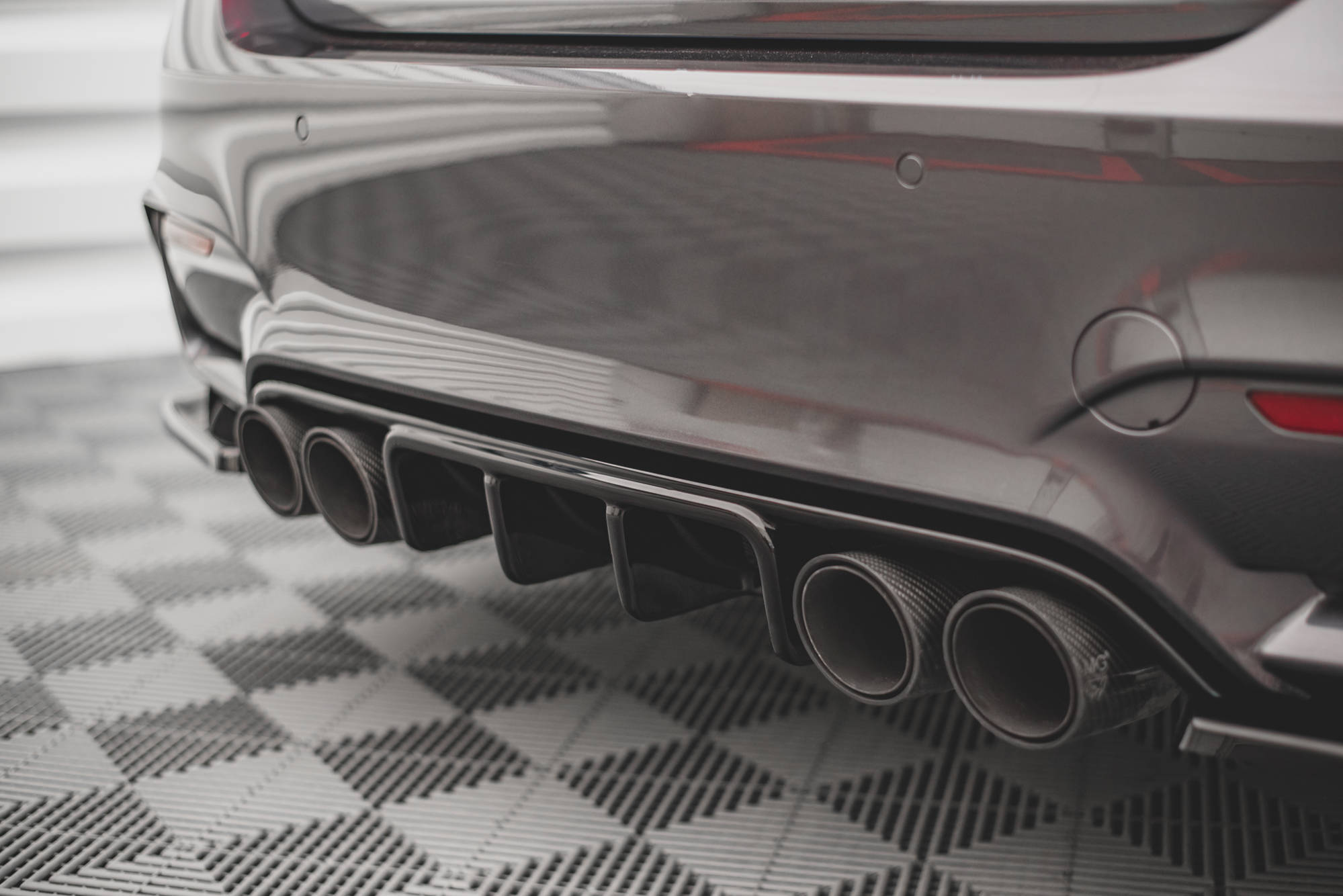 Rear Valance BMW M4 F82 - Image 3