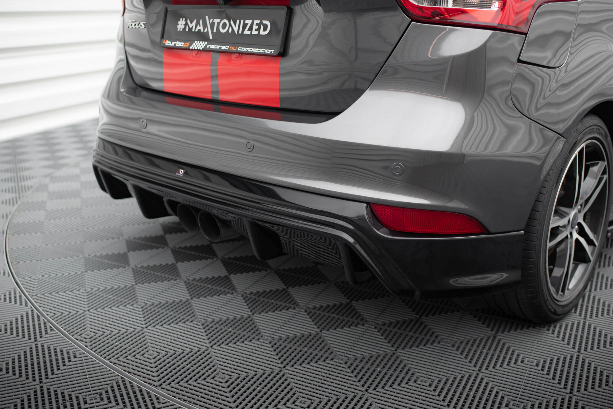 Rear Valance Ford Focus ST Mk3 FL (RS-Look) - Image 7
