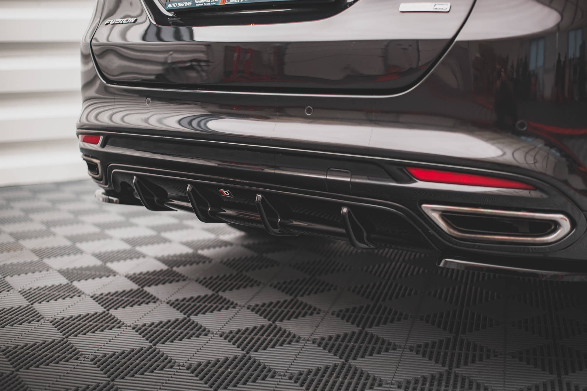 Rear Valance Ford Mondeo Mk5 - Image 2