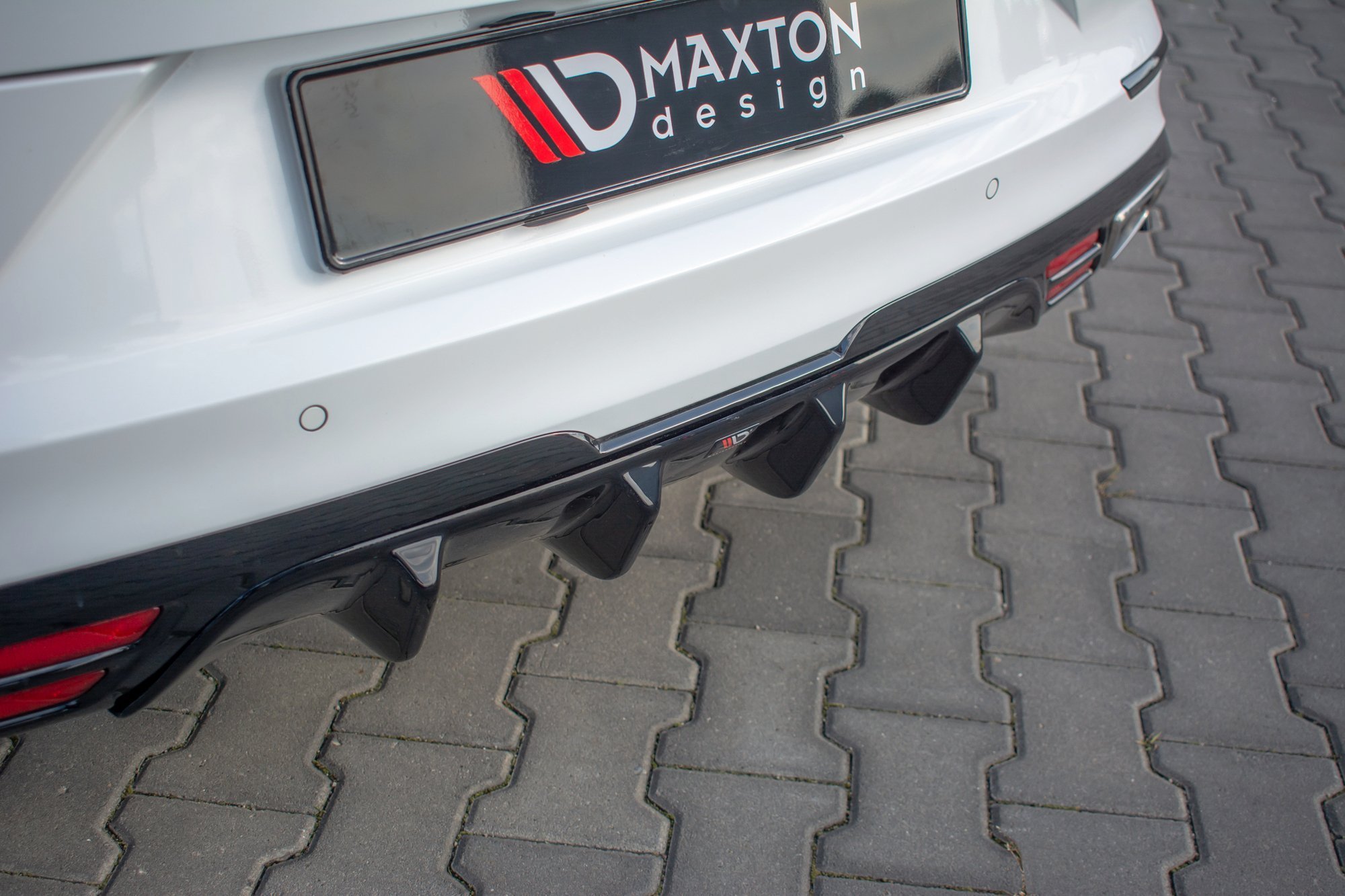 Rear Valance Kia ProCeed GT Mk 1 - Image 3