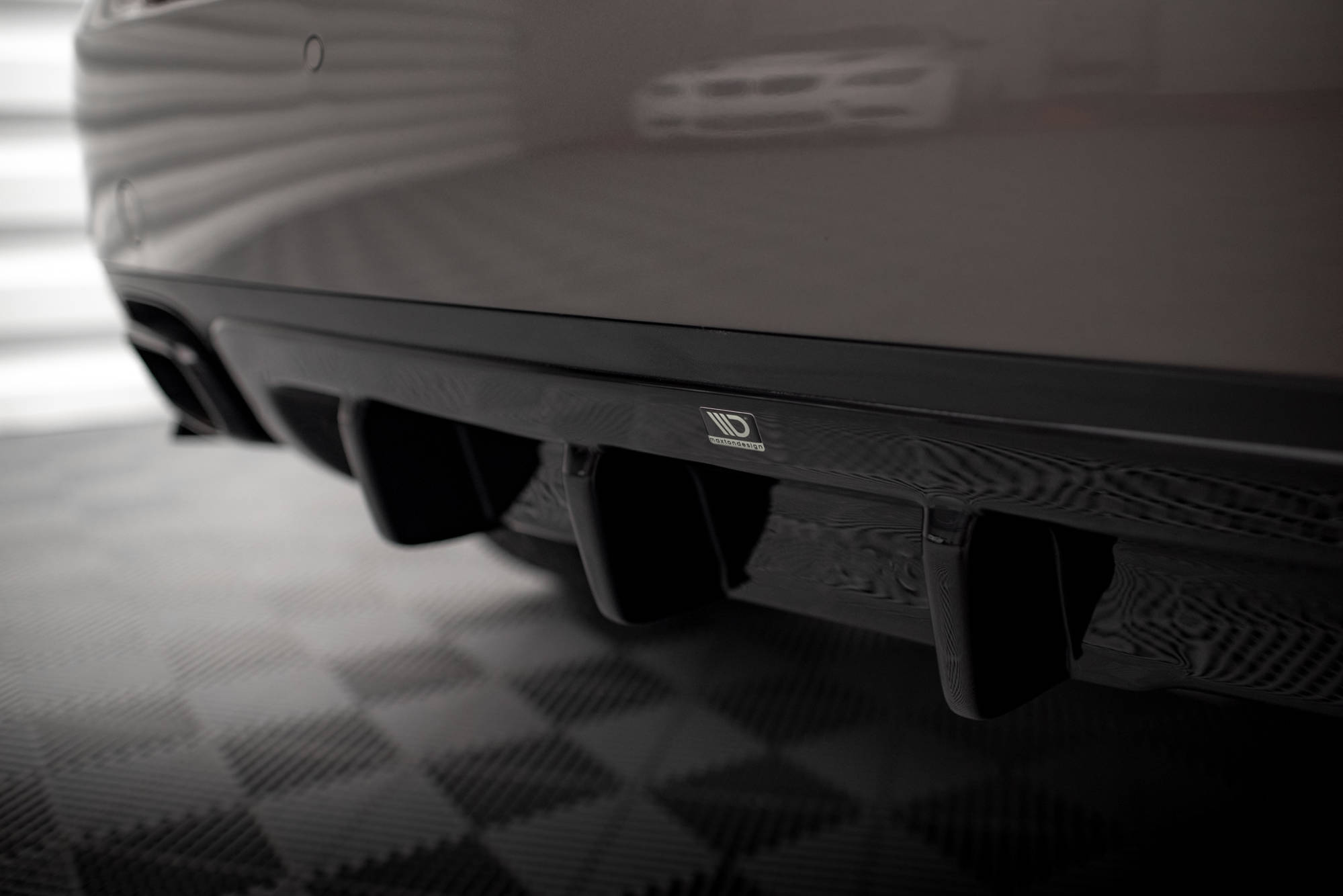 Rear Valance Porsche Cayenne Turbo / Standard Mk2 - Image 3