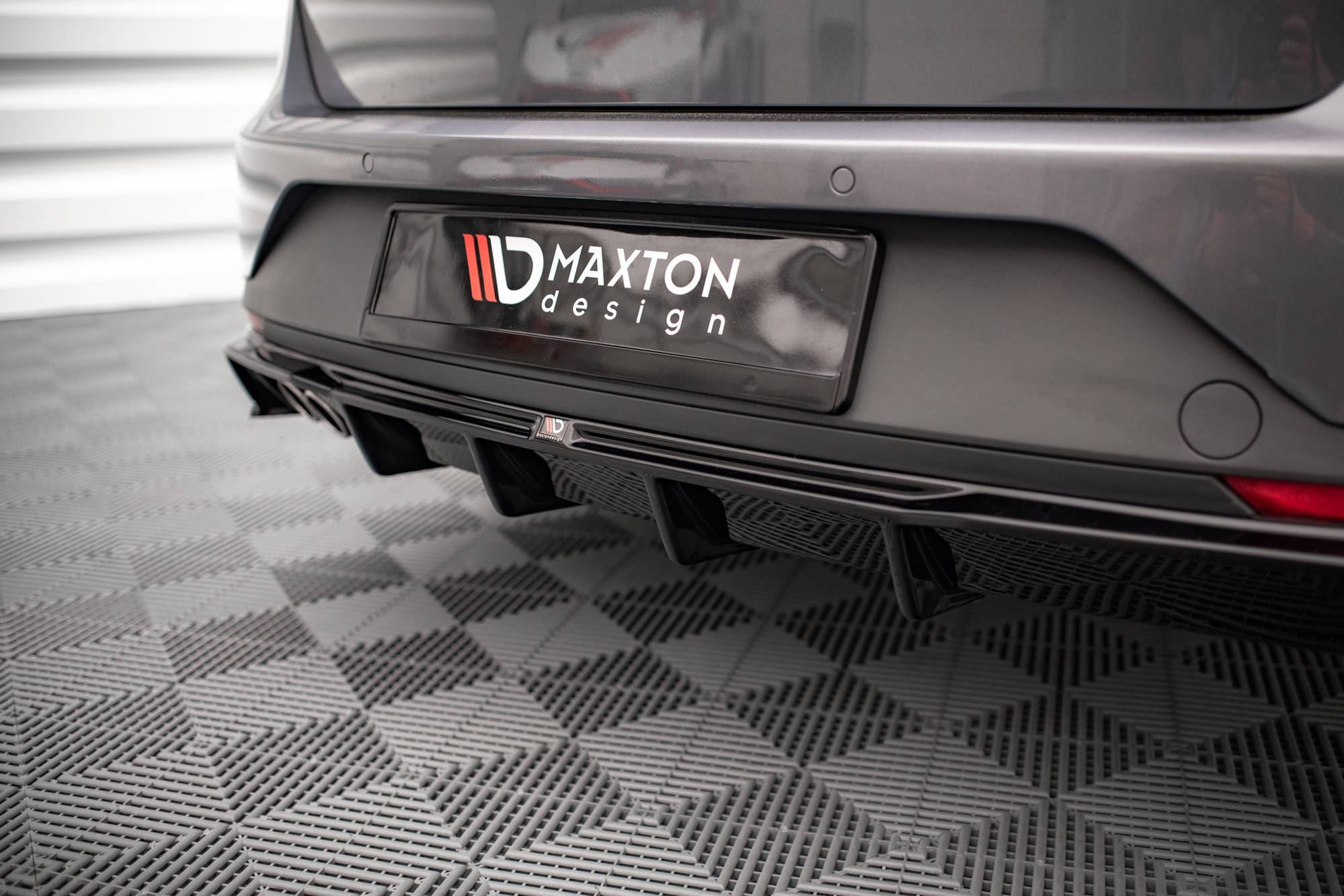 Rear Valance Seat Leon FR Sportstourer Mk3 - Image 3