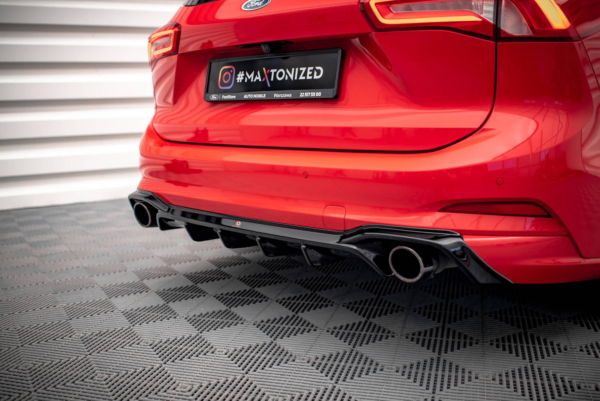 Rear Valance V.2 Ford Focus Estate ST Mk4 - Image 2