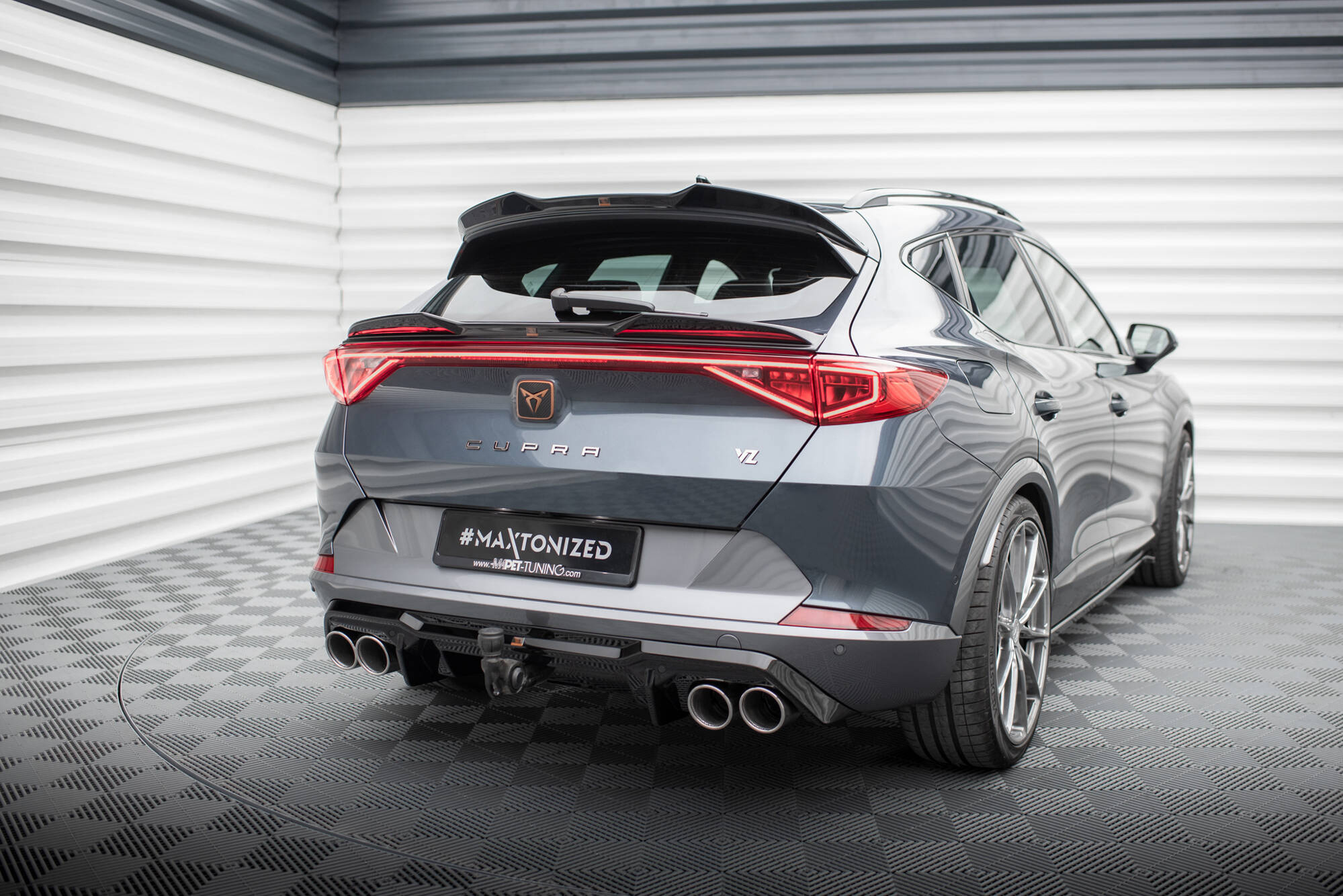 Rear Valance V.3 + Exhaust Ends Imitation Cupra Formentor Mk1 - Image 6