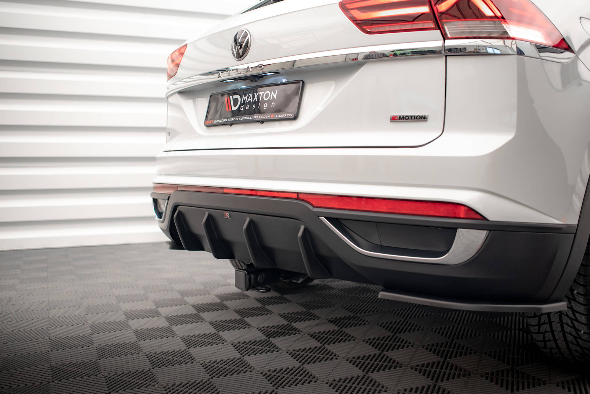 Rear Valance Volkswagen Atlas Cross Sport - Image 3