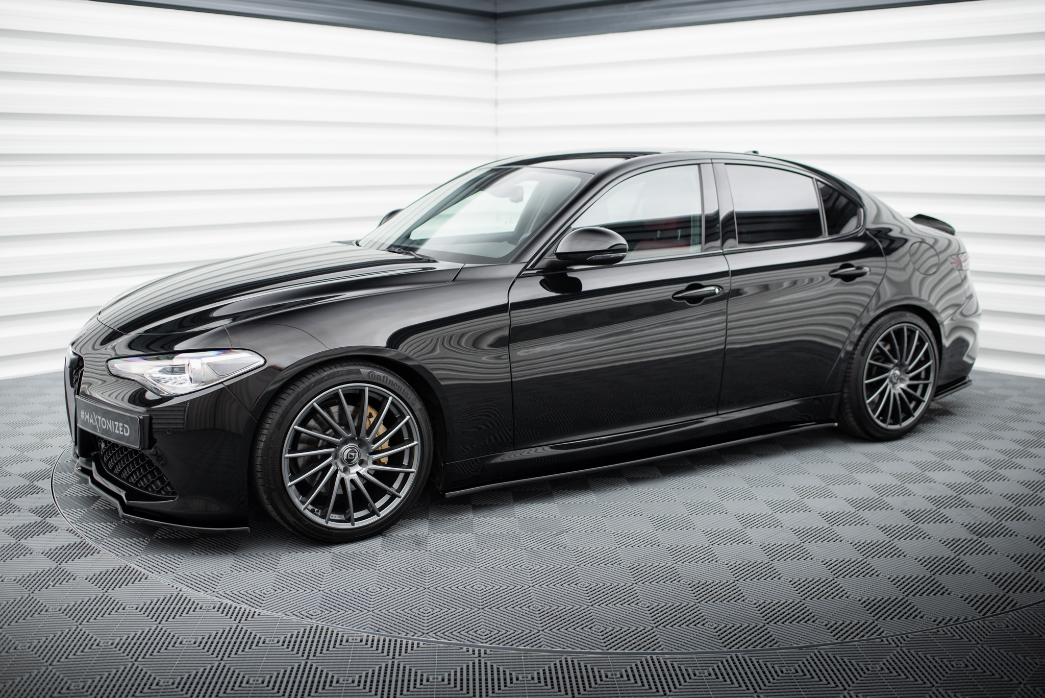 SIDE SKIRTS DIFFUSERS ALFA ROMEO GIULIA VELOCE - Image 3